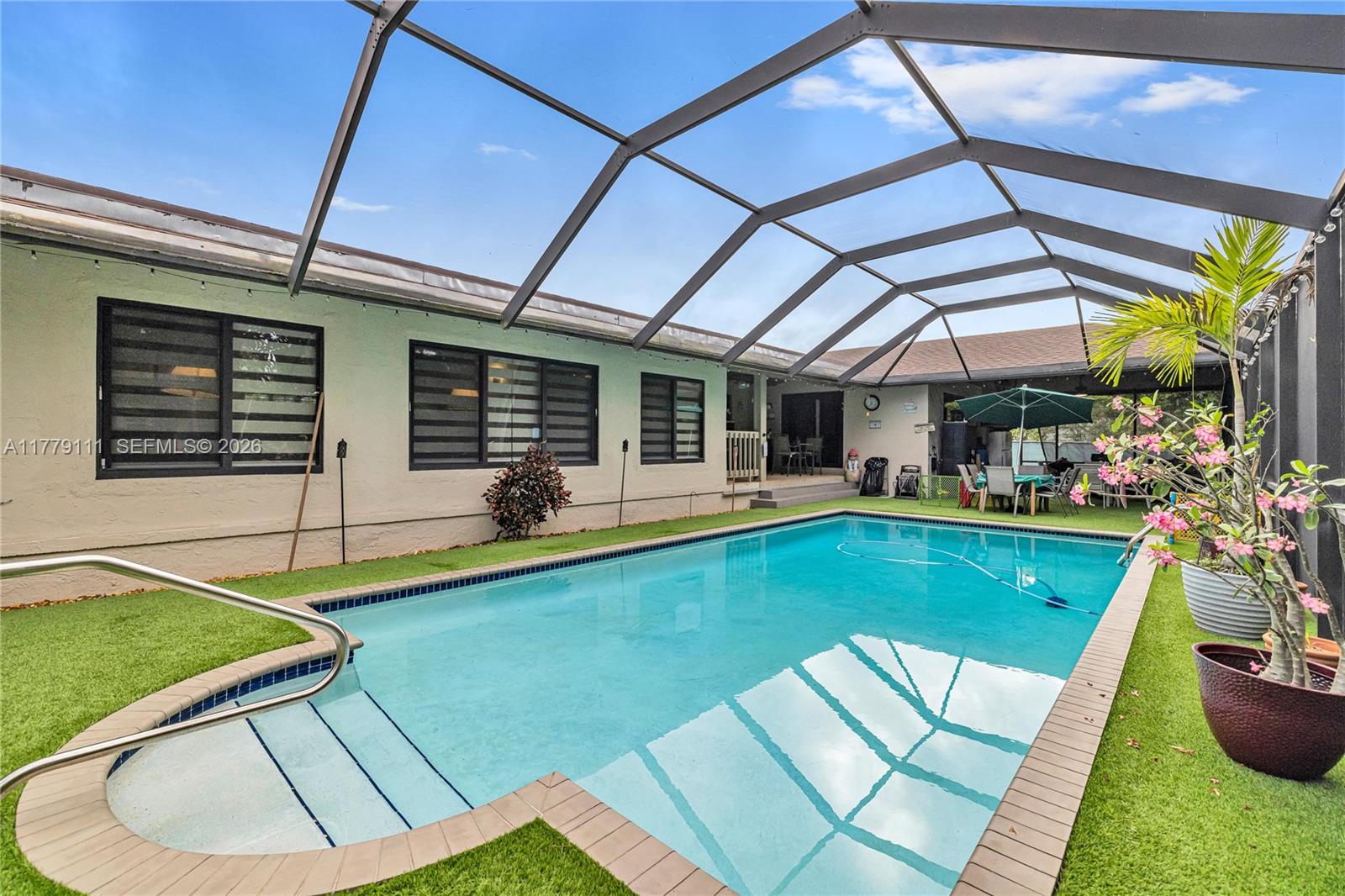7801 SW 170th St, Palmetto Bay FL 33157