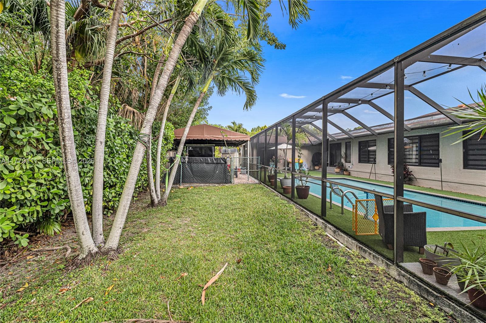 7801 SW 170th St, Palmetto Bay FL 33157