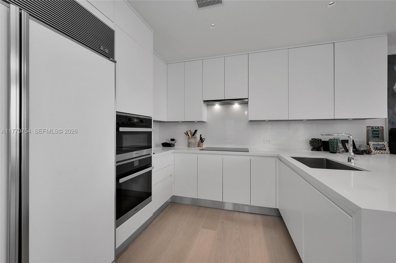 1425 Brickell Ave #61E, Miami FL 33131