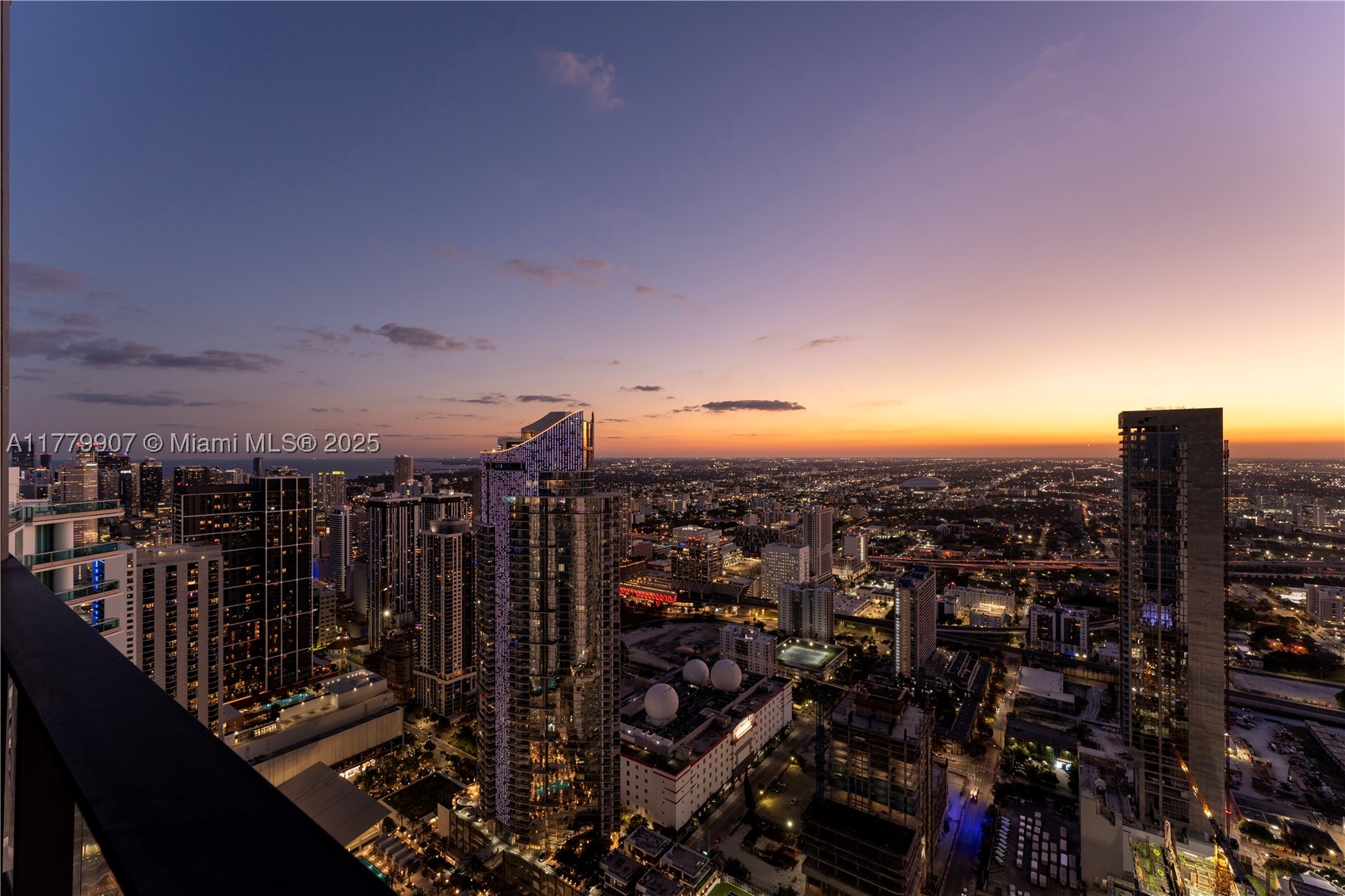 1000 Biscayne Blvd #5801, Miami FL 33132