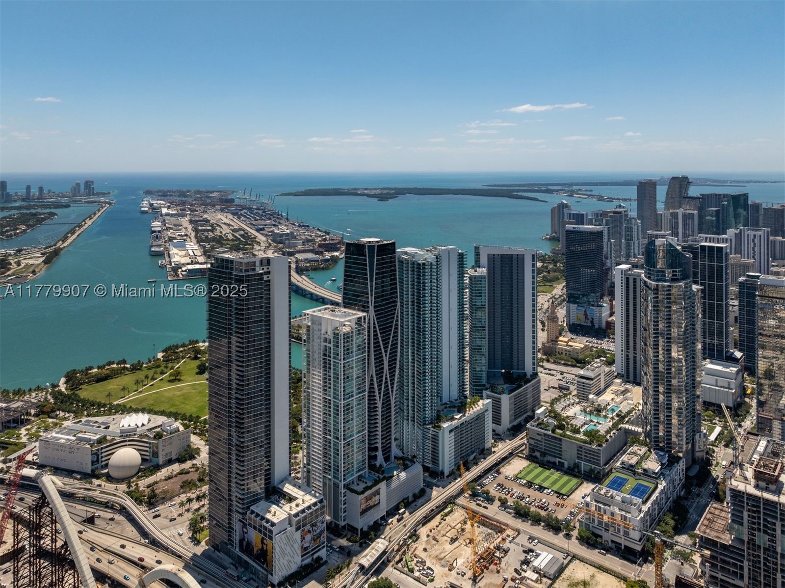 1000 Biscayne Blvd #5801, Miami FL 33132