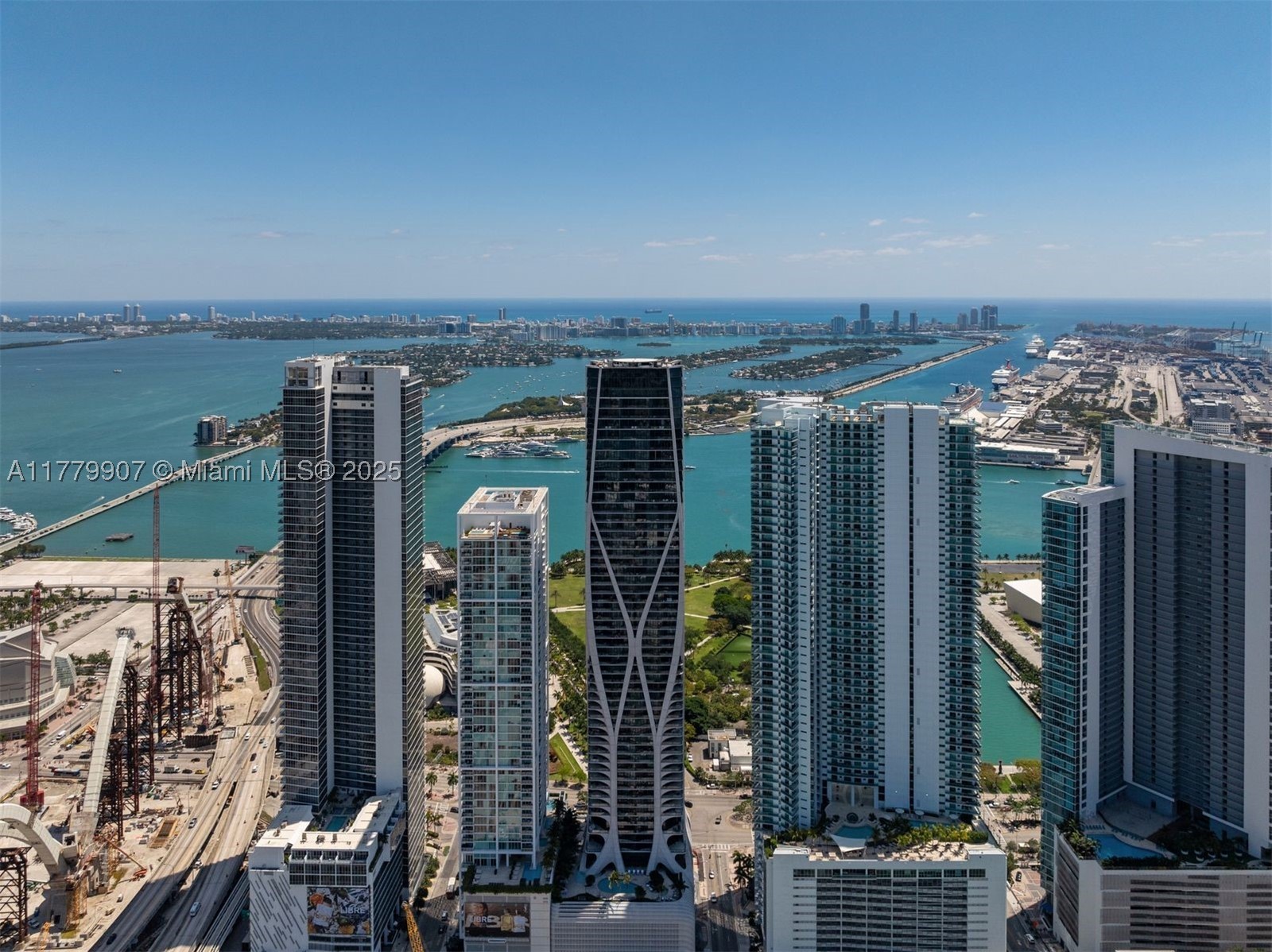 1000 Biscayne Blvd #5801, Miami FL 33132