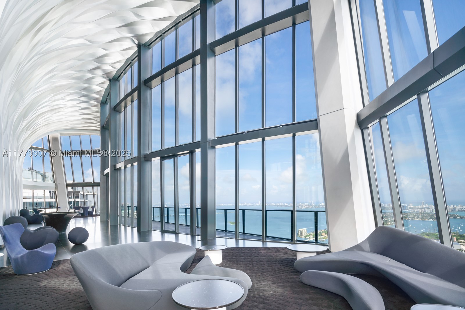 1000 Biscayne Blvd #5801, Miami FL 33132