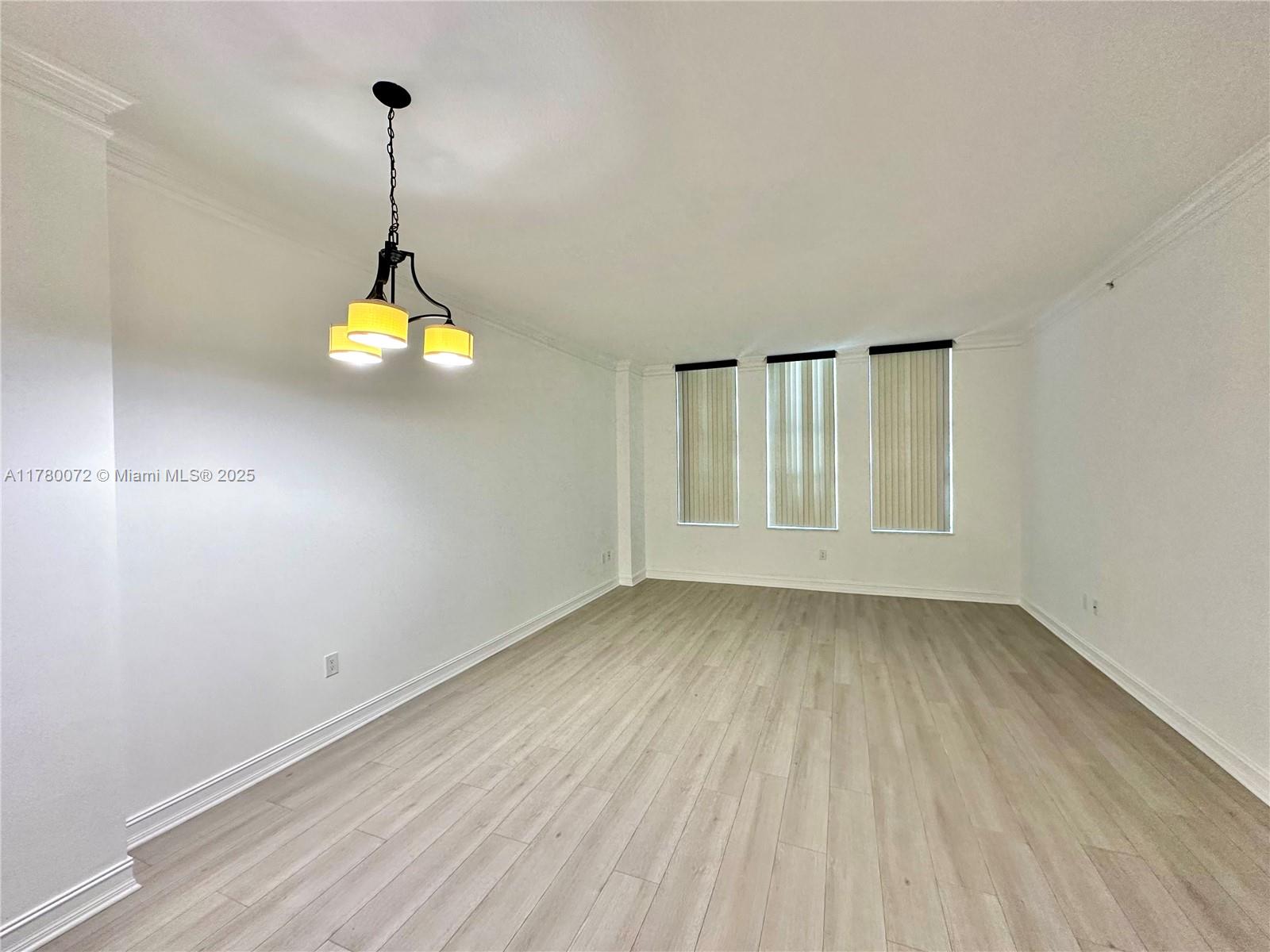 3001 NE 185th St #336, Aventura FL 33180