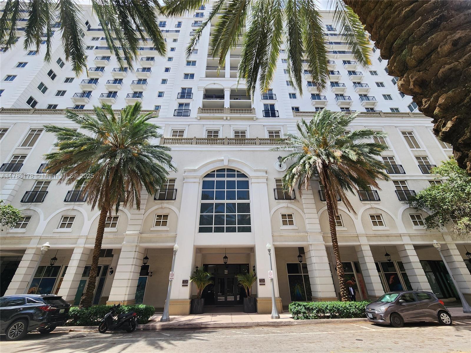 10 Aragon Ave #819, Coral Gables FL 33134