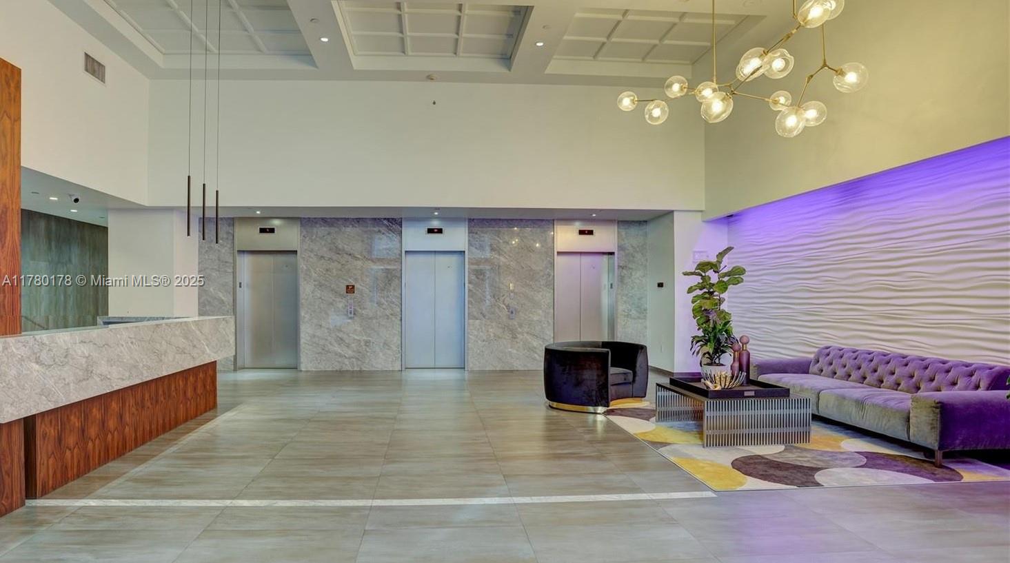 10 Aragon Ave #819, Coral Gables FL 33134