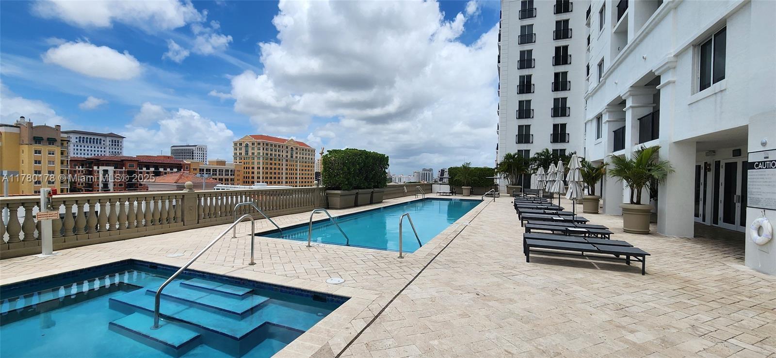10 Aragon Ave #819, Coral Gables FL 33134