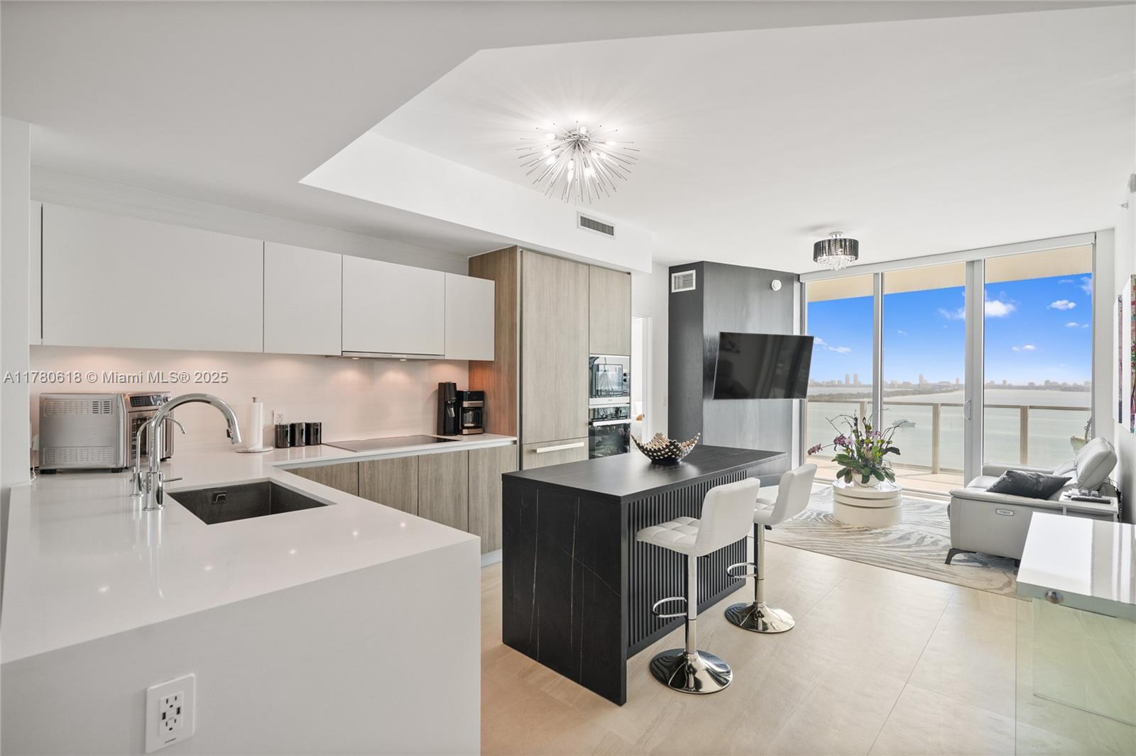 2900 NE 7th Ave #1905, Miami FL 33137