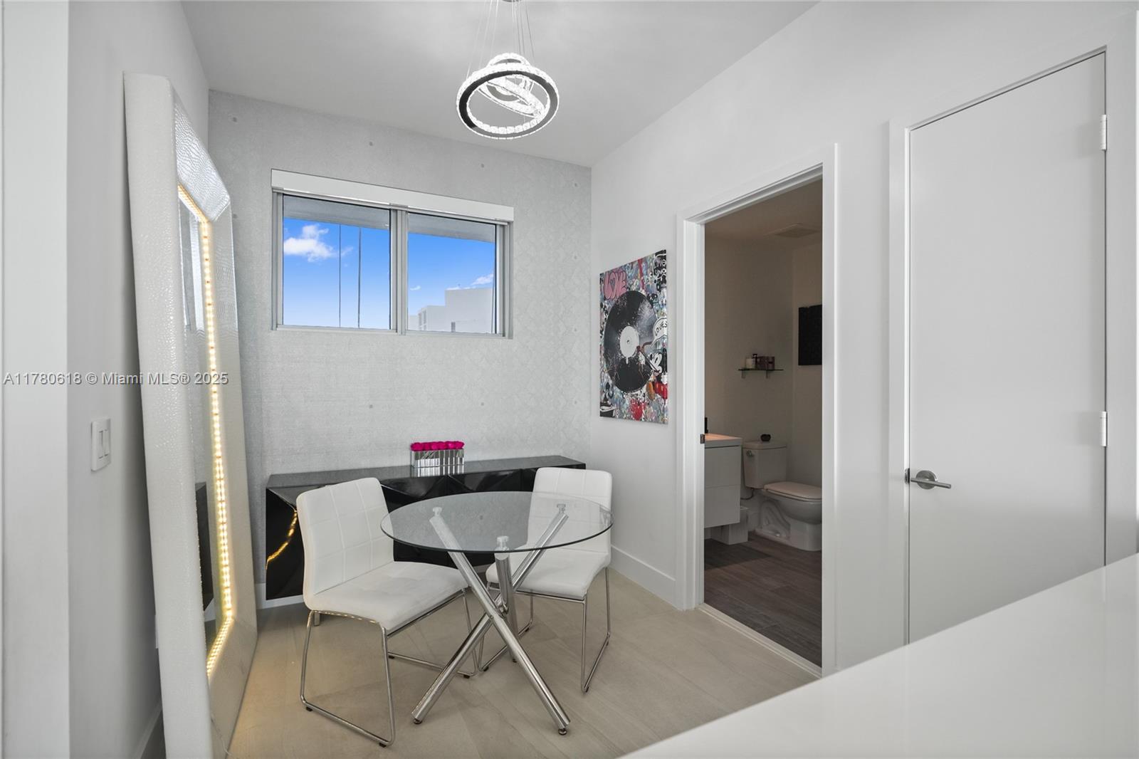 2900 NE 7th Ave #1905, Miami FL 33137