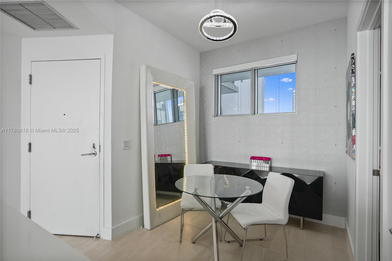 2900 NE 7th Ave #1905, Miami FL 33137