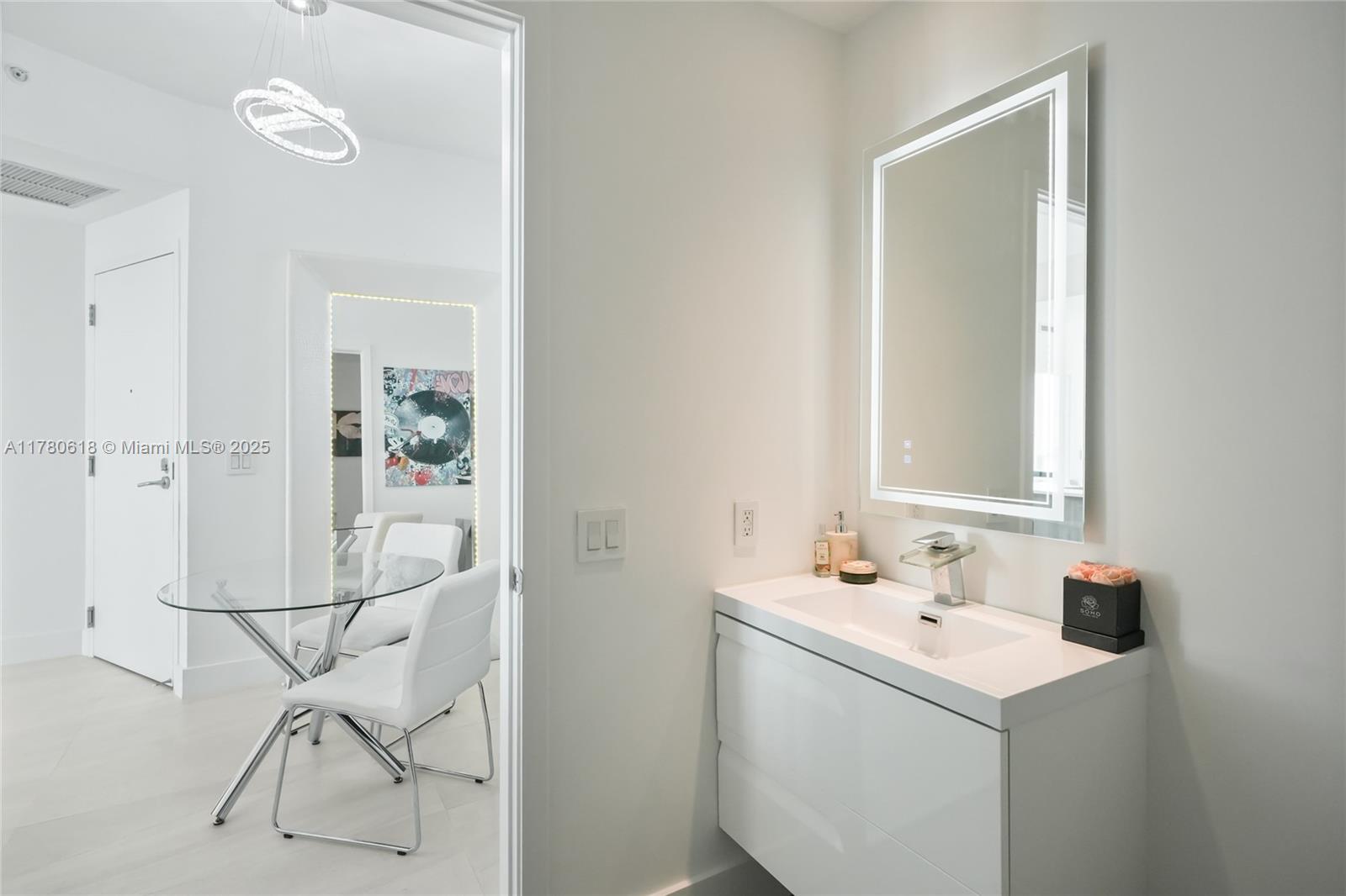 2900 NE 7th Ave #1905, Miami FL 33137