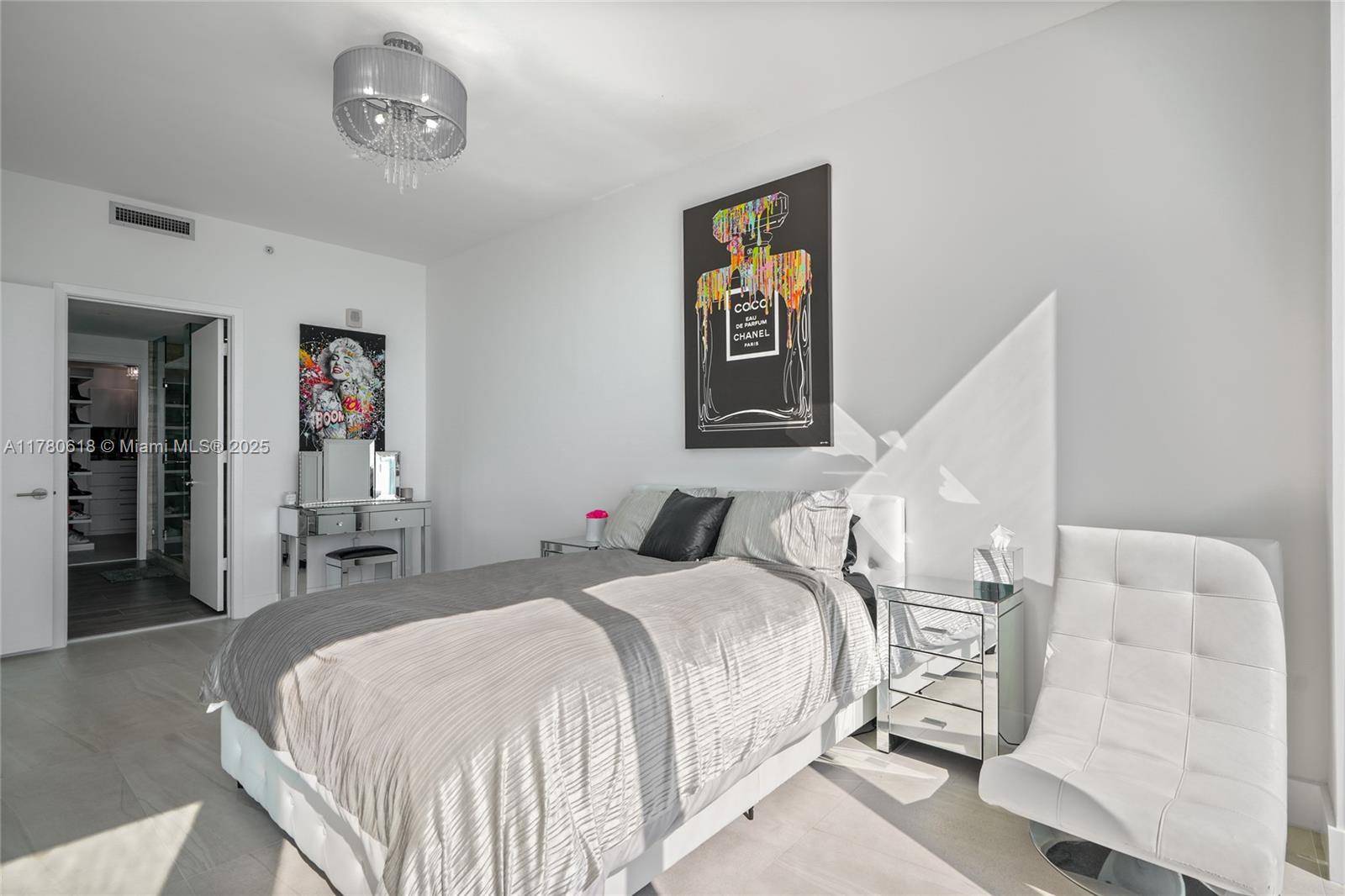 2900 NE 7th Ave #1905, Miami FL 33137