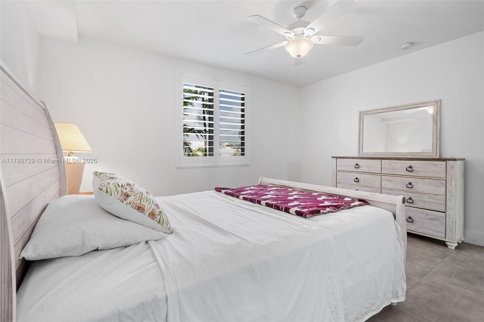 555 E Dania Beach Blvd #4, Dania Beach FL 33004