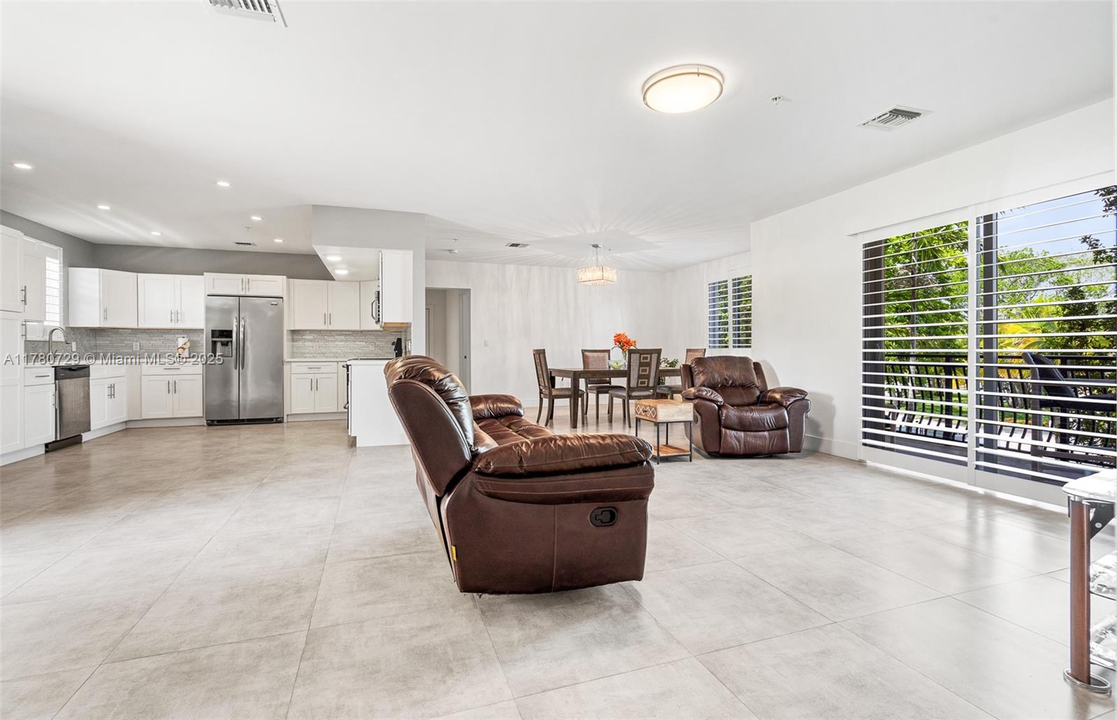 555 E Dania Beach Blvd #4, Dania Beach FL 33004