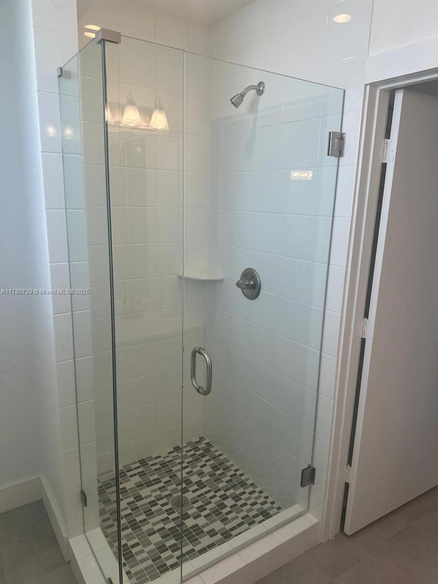 555 E Dania Beach Blvd #4, Dania Beach FL 33004