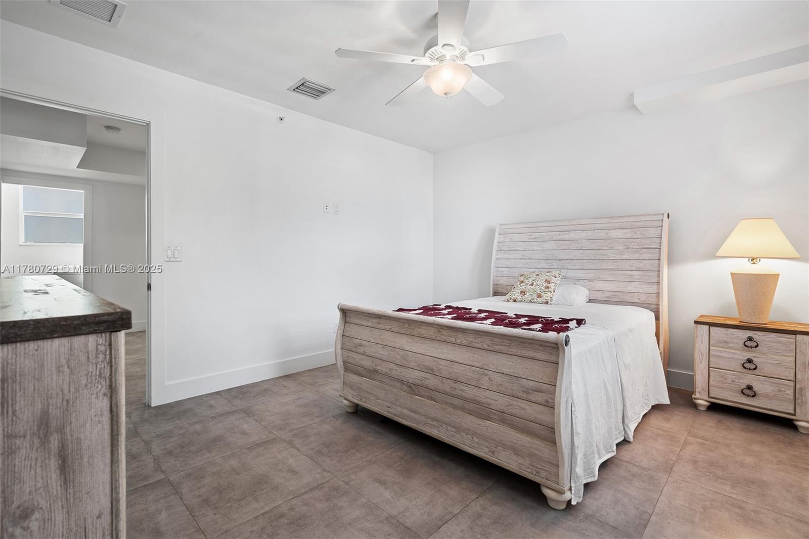 555 E Dania Beach Blvd #4, Dania Beach FL 33004