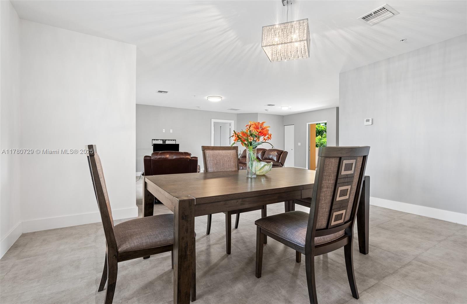 555 E Dania Beach Blvd #4, Dania Beach FL 33004