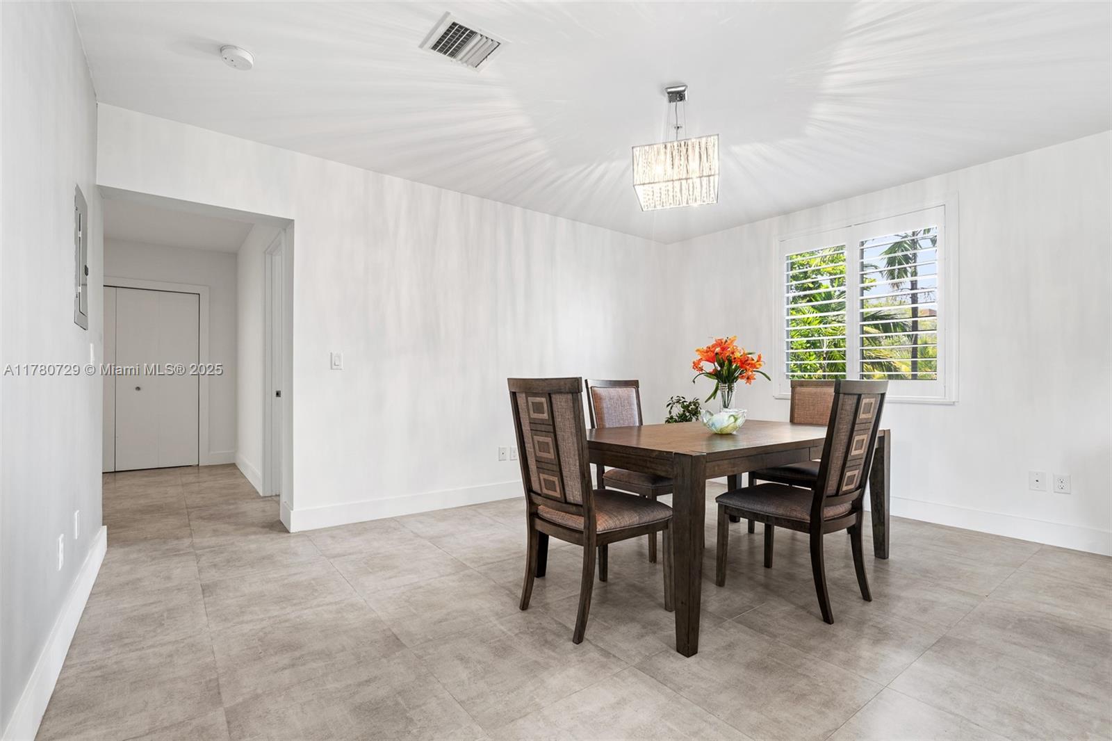 555 E Dania Beach Blvd #4, Dania Beach FL 33004