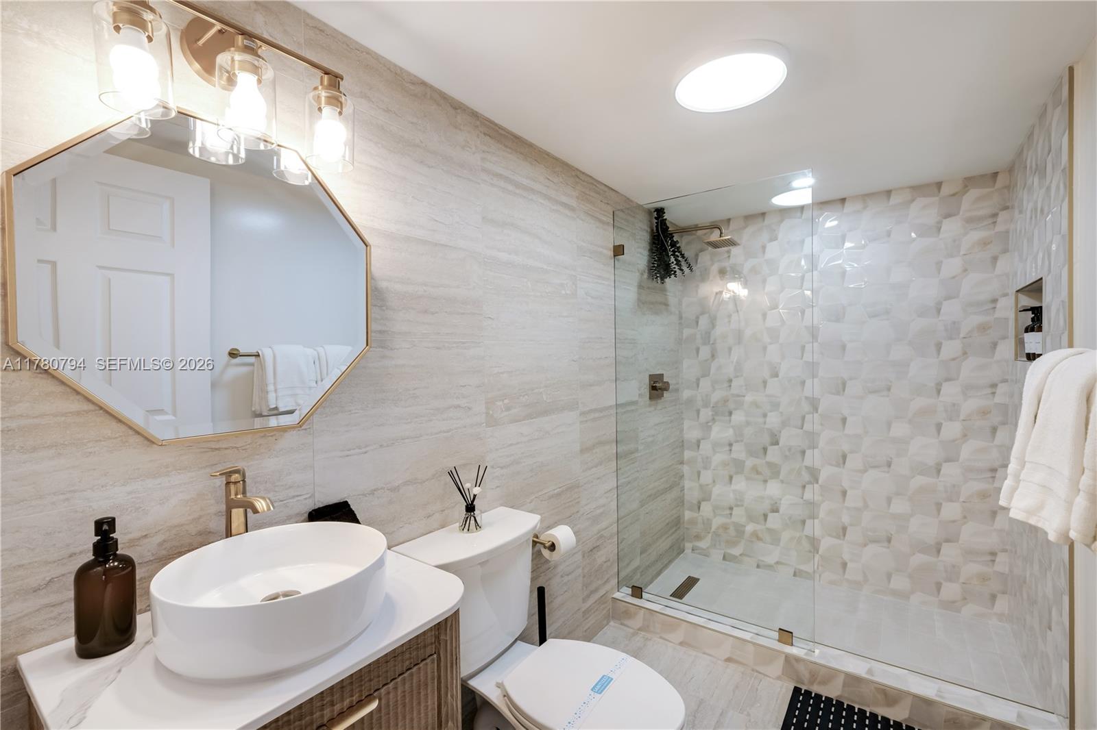2951 S Bayshore Dr #815, Miami FL 33133