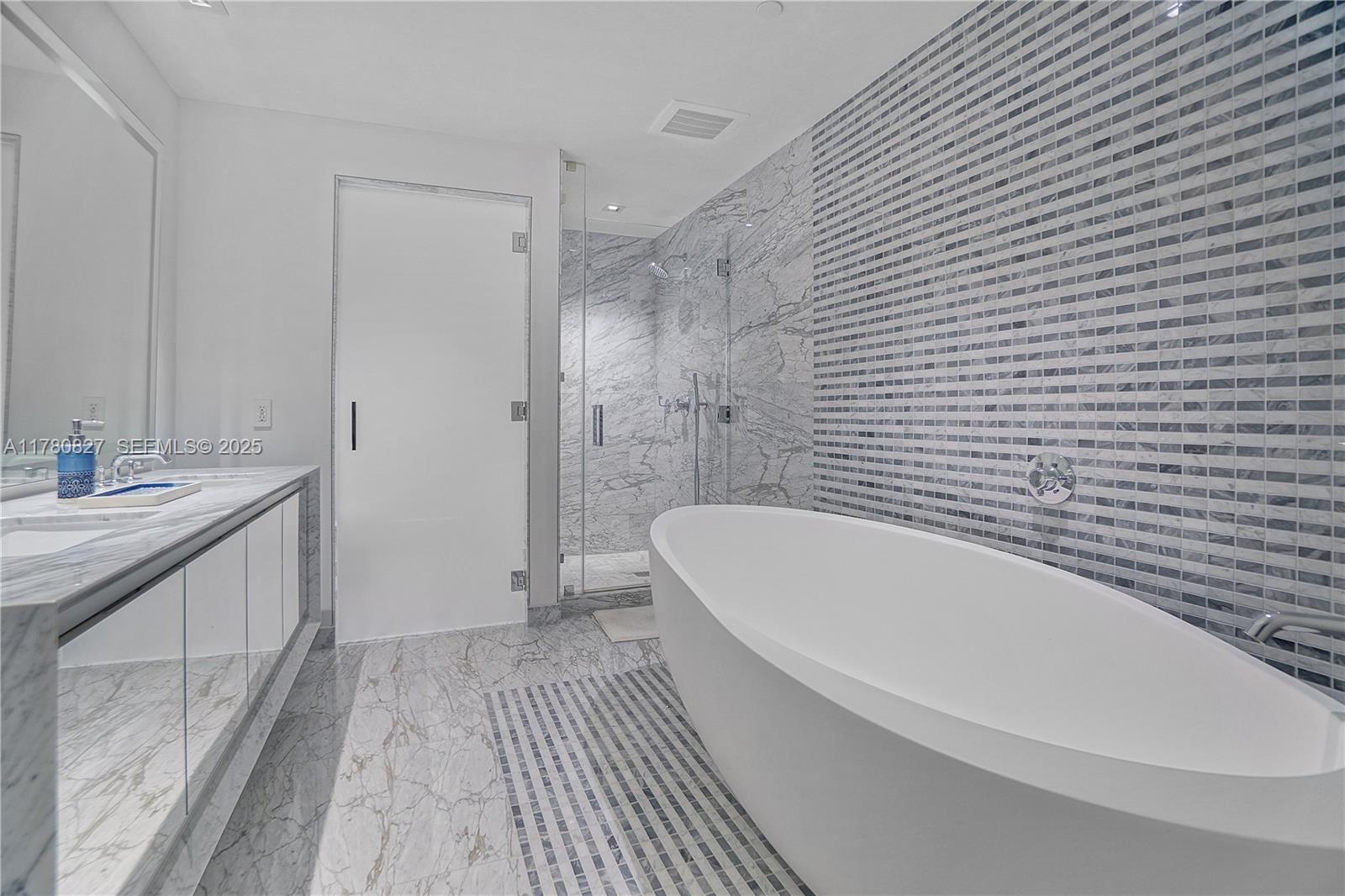 788 NE 23rd St #1001, Miami FL 33137