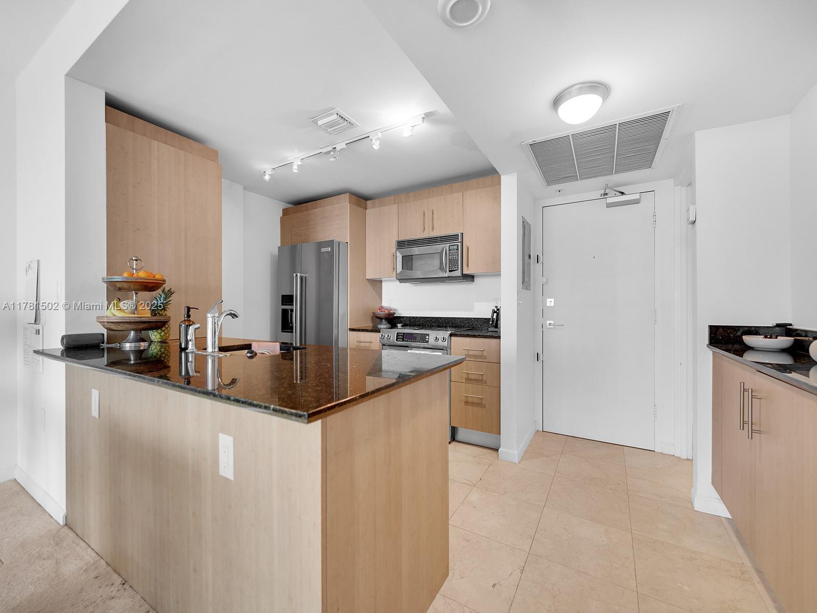 10275 Collins Ave #429, Bal Harbour FL 33154