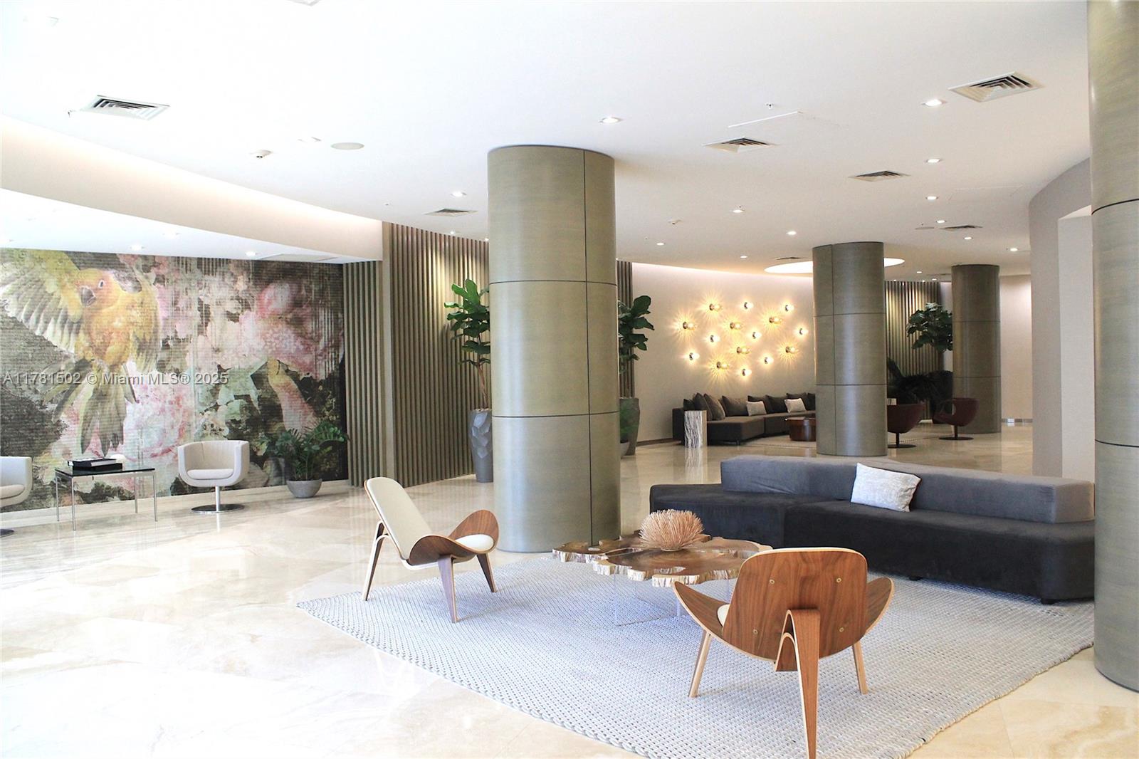 10275 Collins Ave #429, Bal Harbour FL 33154