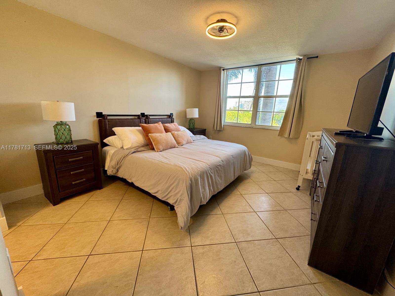 19501 E Country Club Dr #9503, Aventura FL 33180