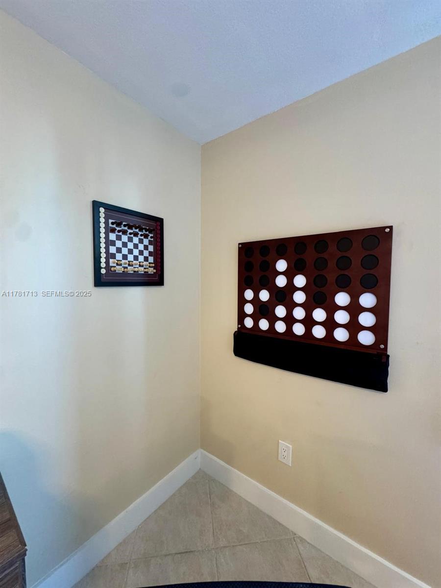 19501 E Country Club Dr #9503, Aventura FL 33180