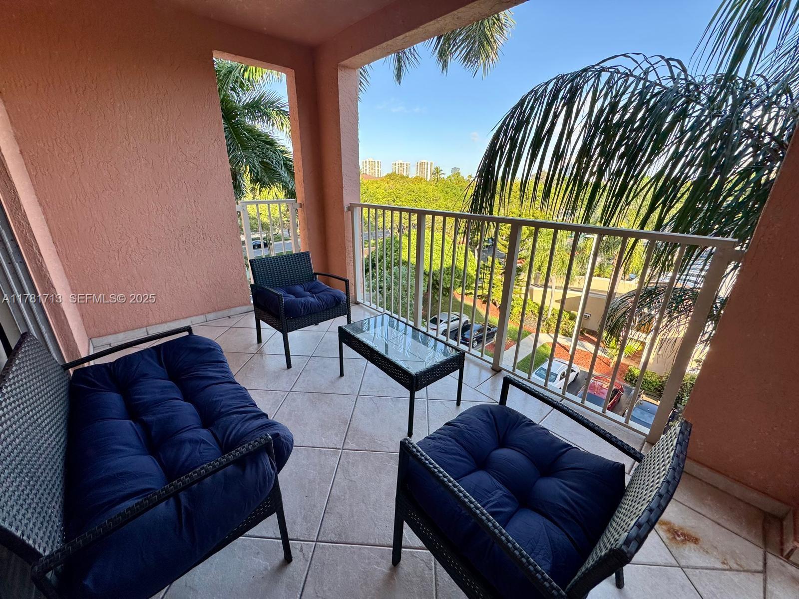 19501 E Country Club Dr #9503, Aventura FL 33180