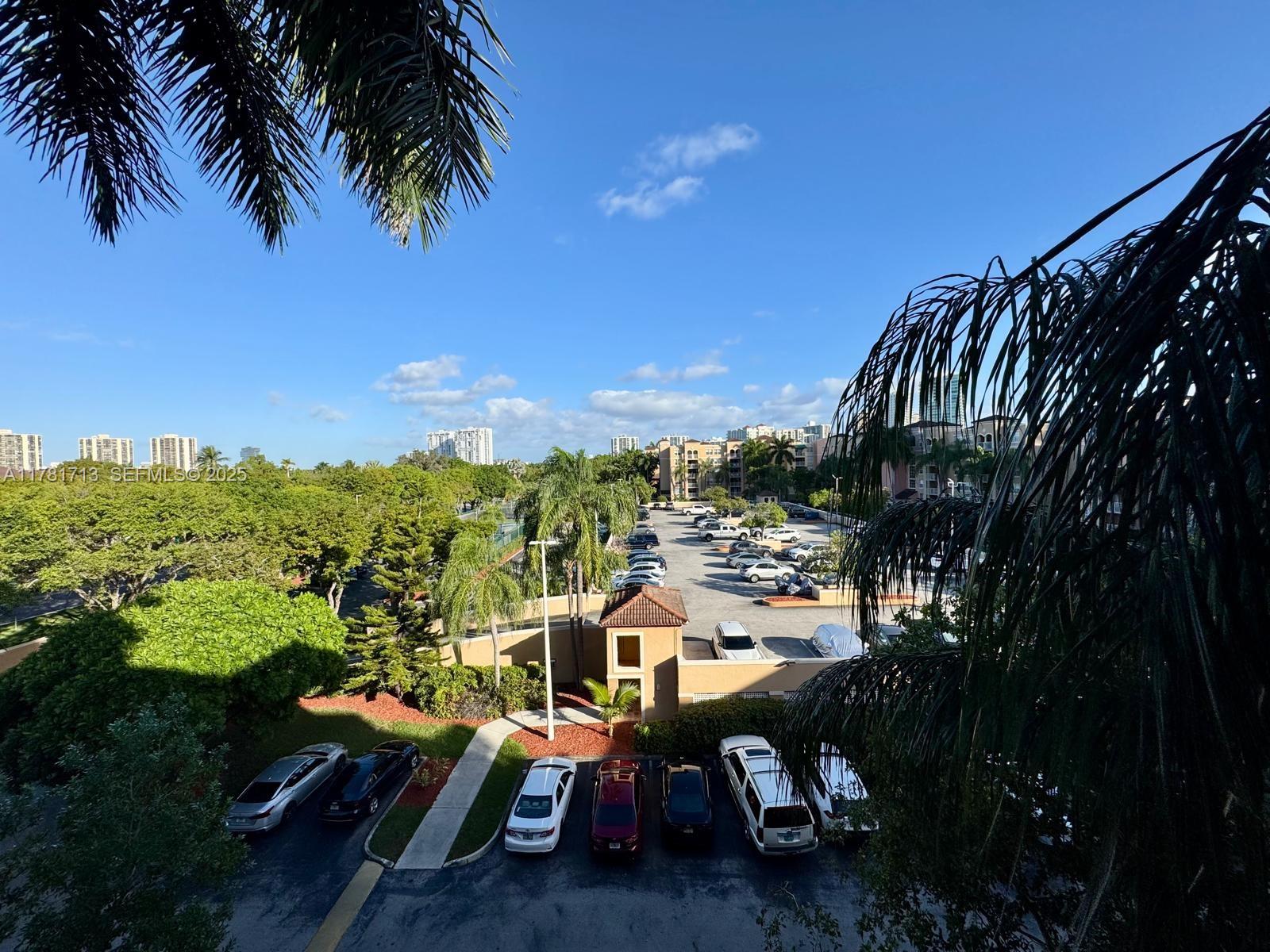 19501 E Country Club Dr #9503, Aventura FL 33180
