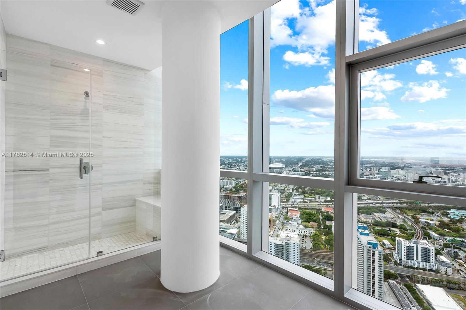 851 NE 1st Ave #PH 5500, Miami FL 33132