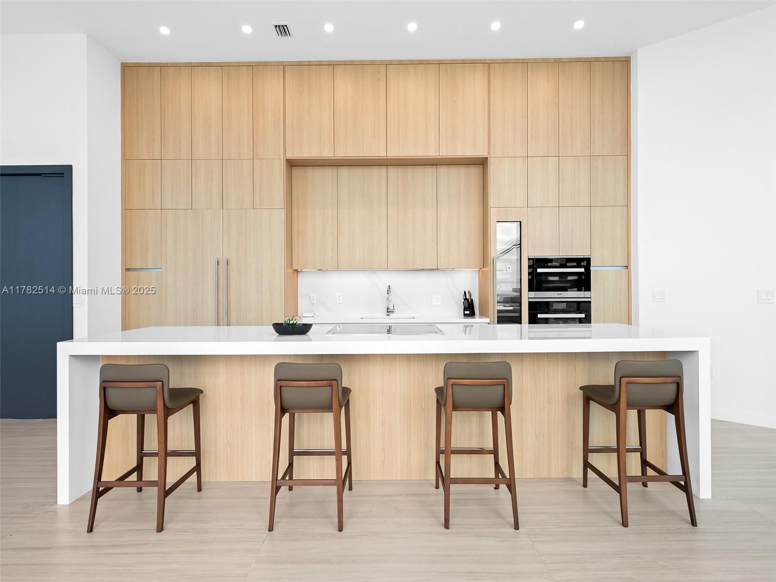 851 NE 1st Ave #PH 5500, Miami FL 33132
