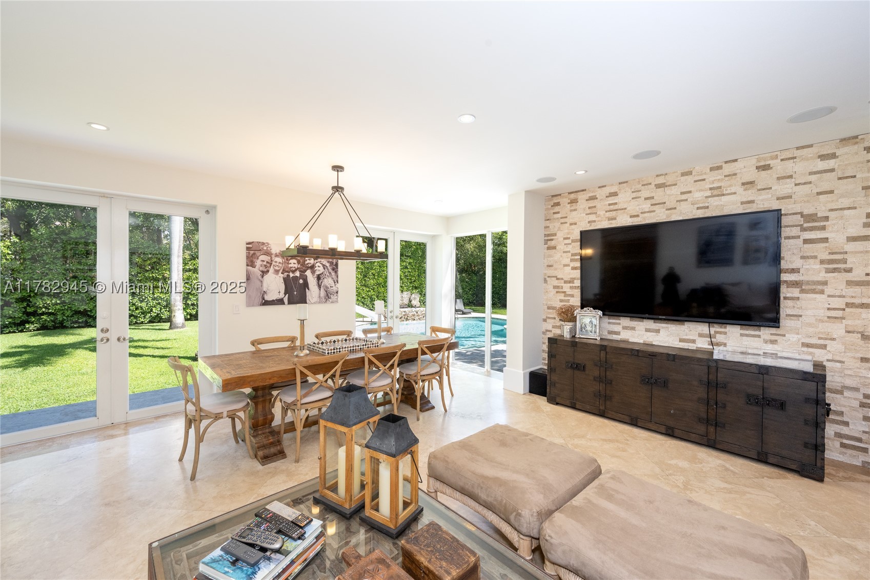 31 Island Dr, Key Biscayne FL 33149