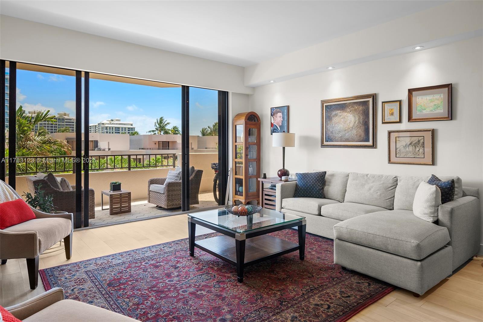 201 Crandon Blvd #333, Key Biscayne FL 33149