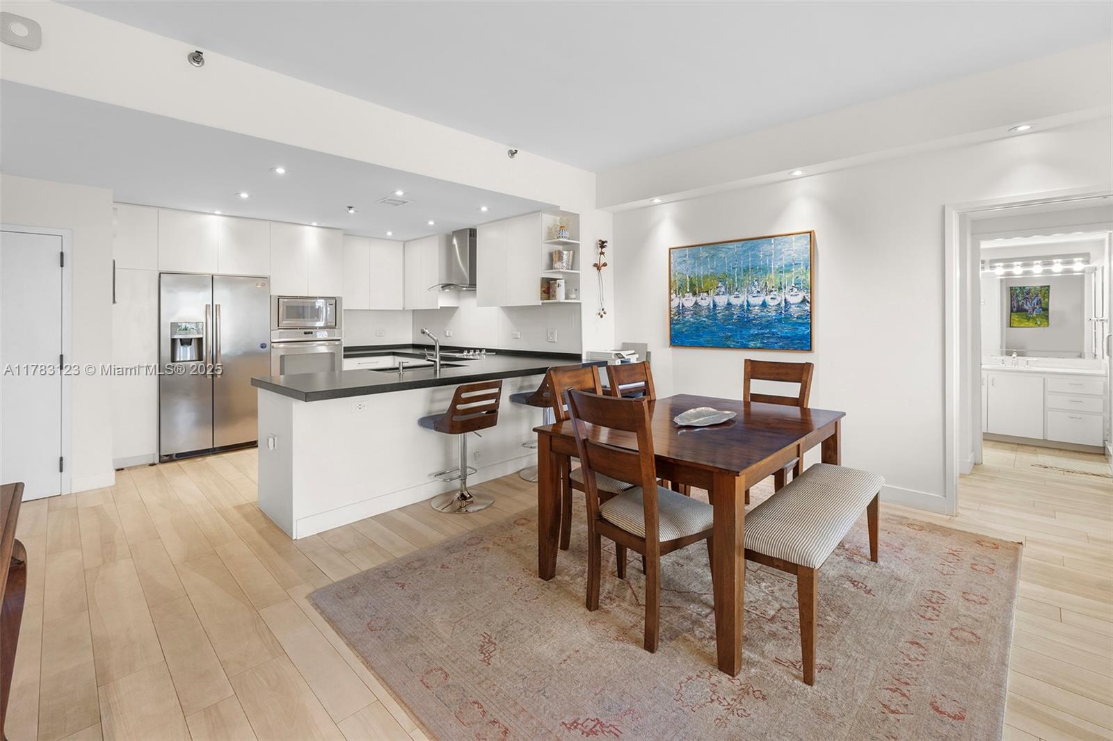 201 Crandon Blvd #333, Key Biscayne FL 33149