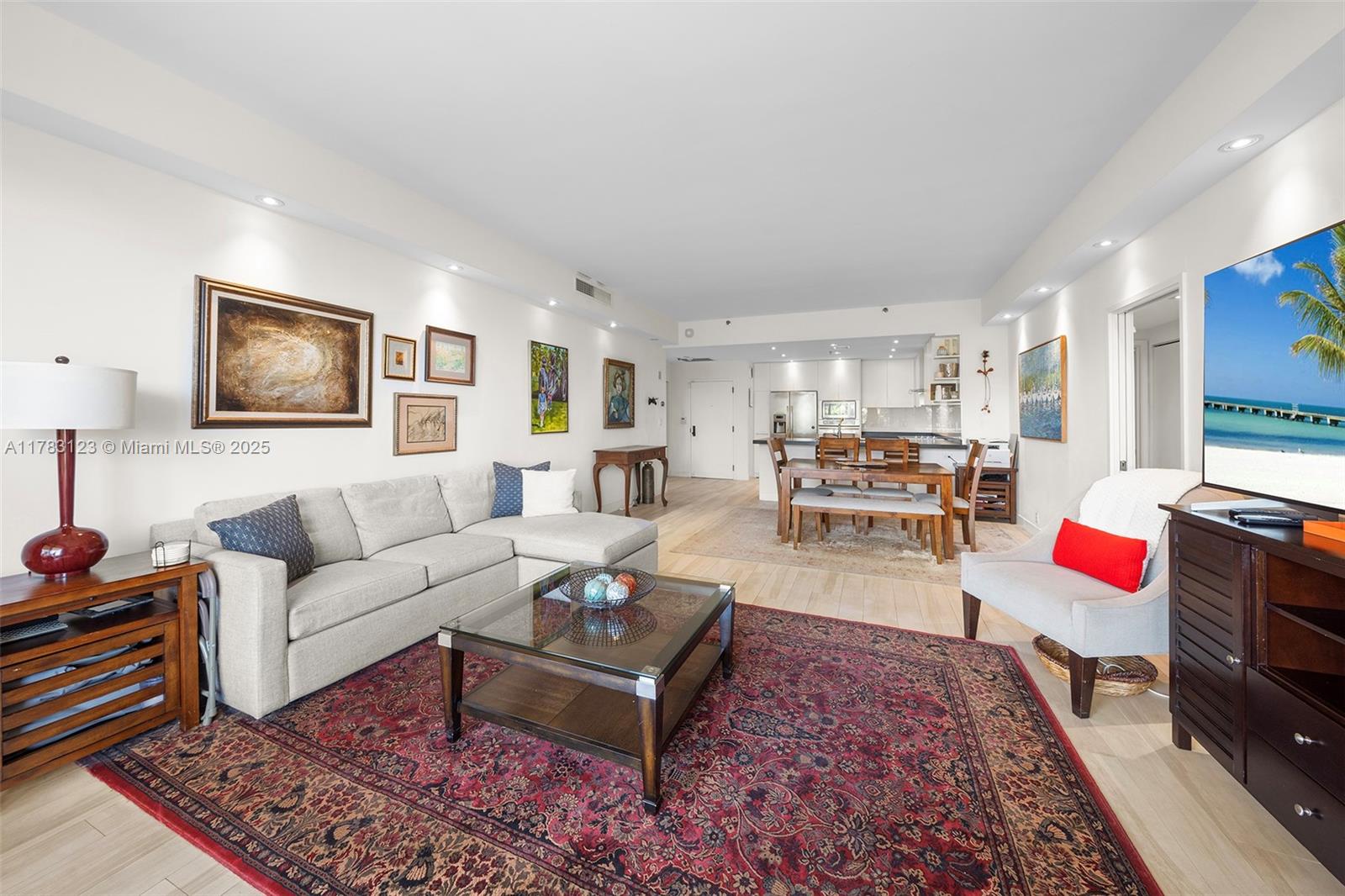 201 Crandon Blvd #333, Key Biscayne FL 33149