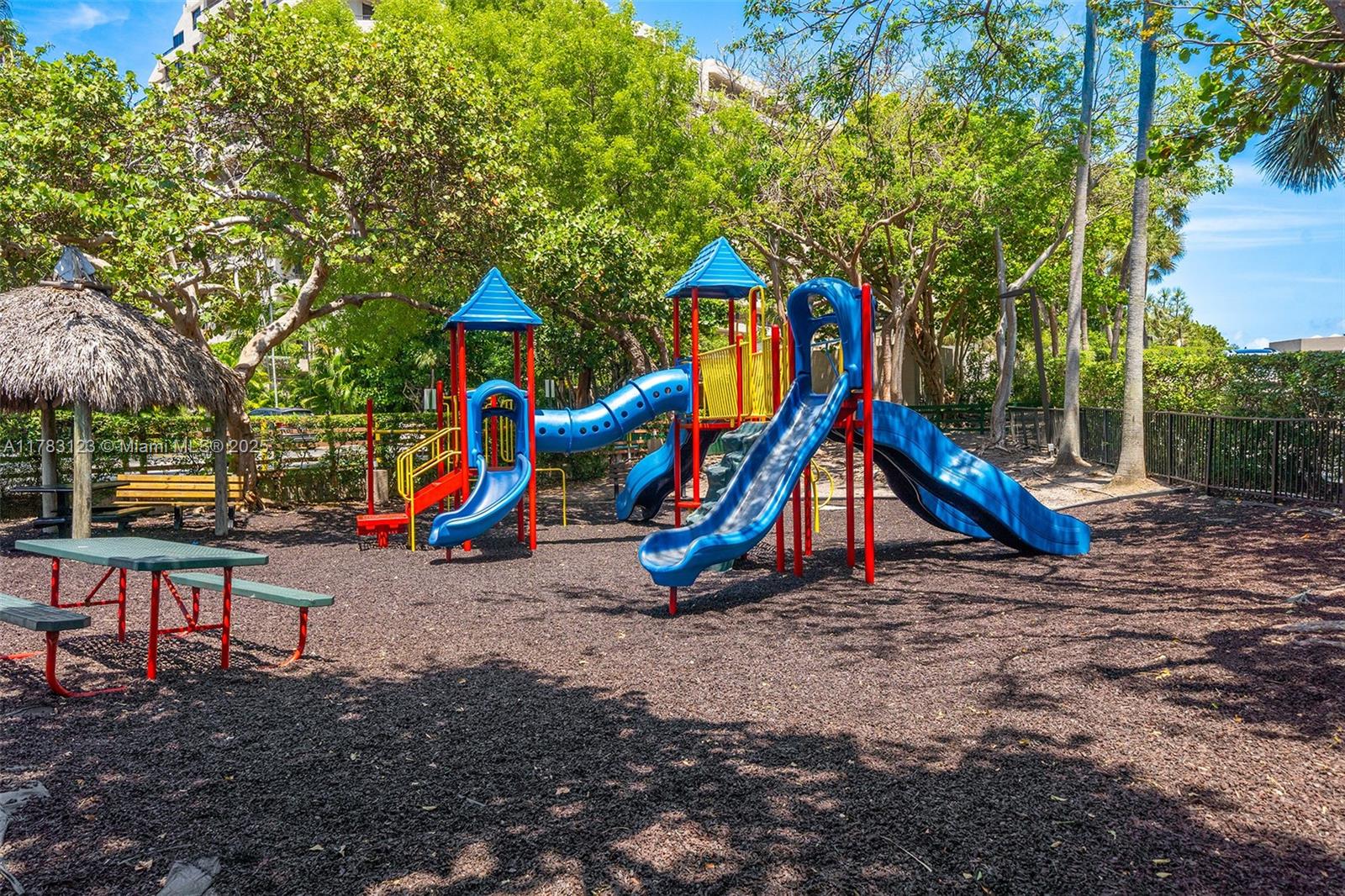 201 Crandon Blvd #333, Key Biscayne FL 33149