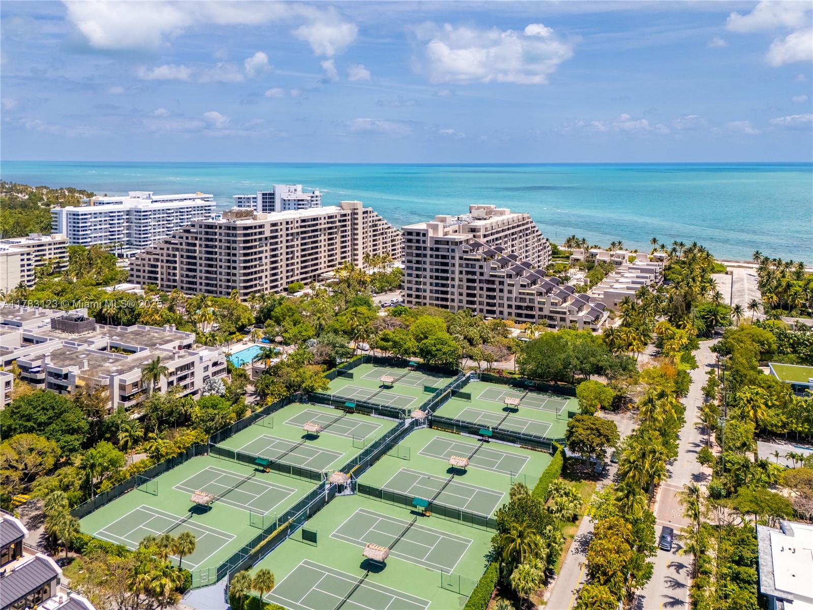 201 Crandon Blvd #333, Key Biscayne FL 33149