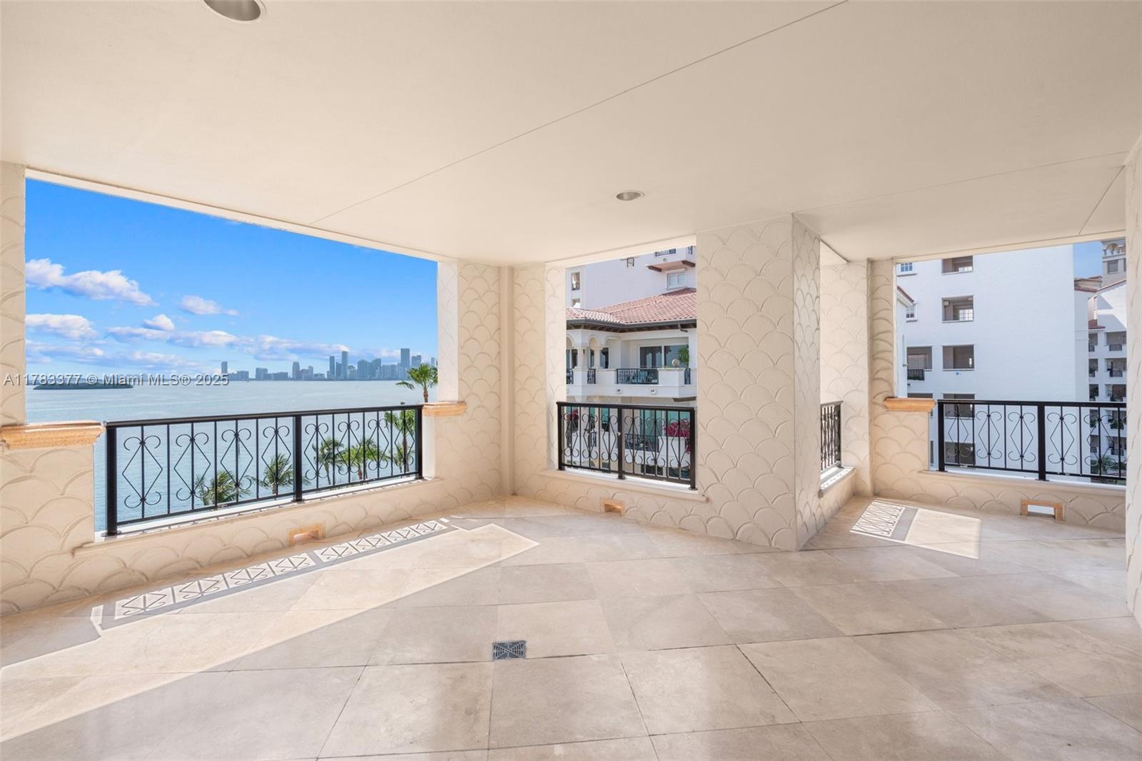 Fisher Island FL 33109 - A11783377
