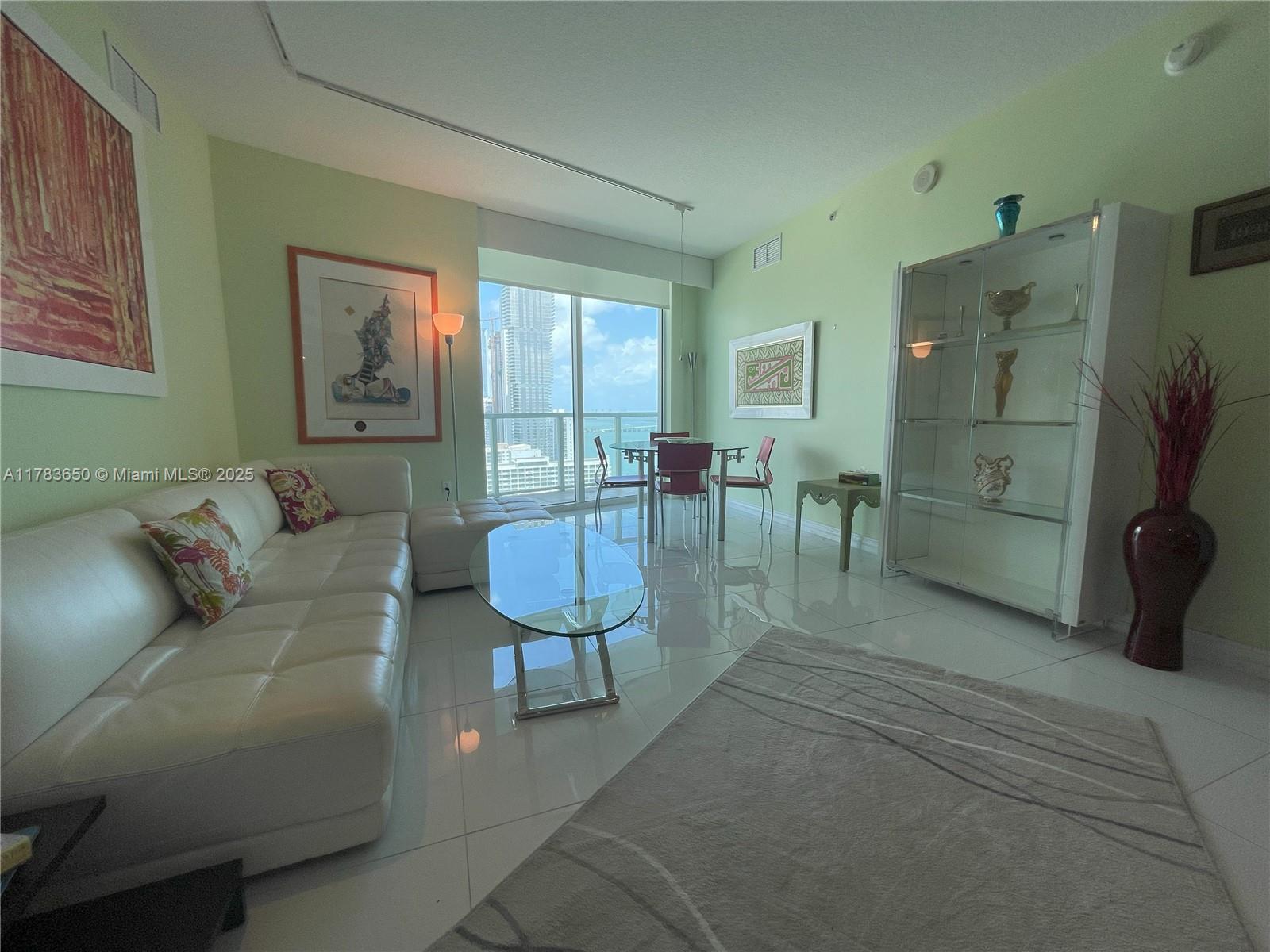 1900 N Bayshore Dr #2404, Miami FL 33132