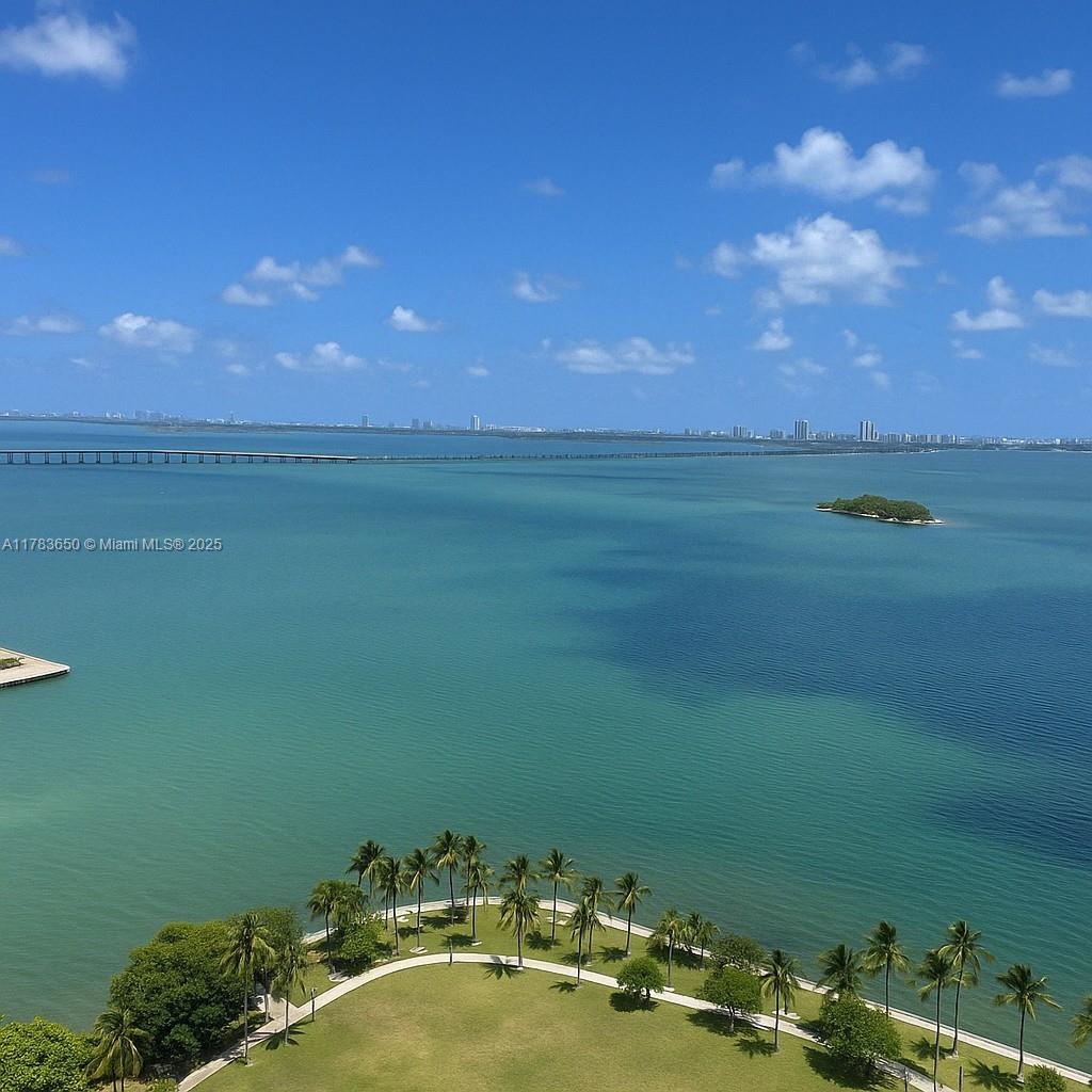 1900 N Bayshore Dr #2404, Miami FL 33132