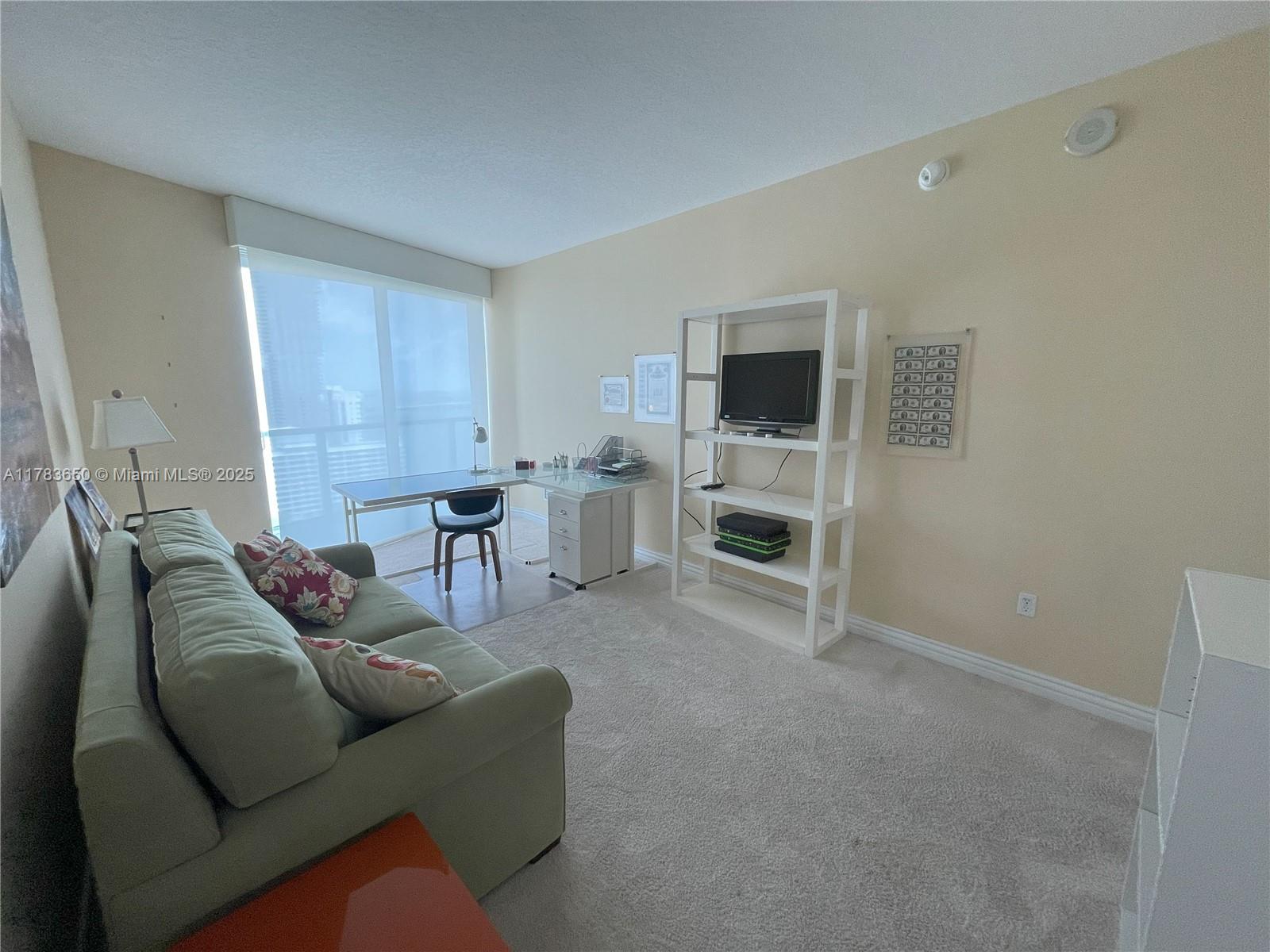 1900 N Bayshore Dr #2404, Miami FL 33132