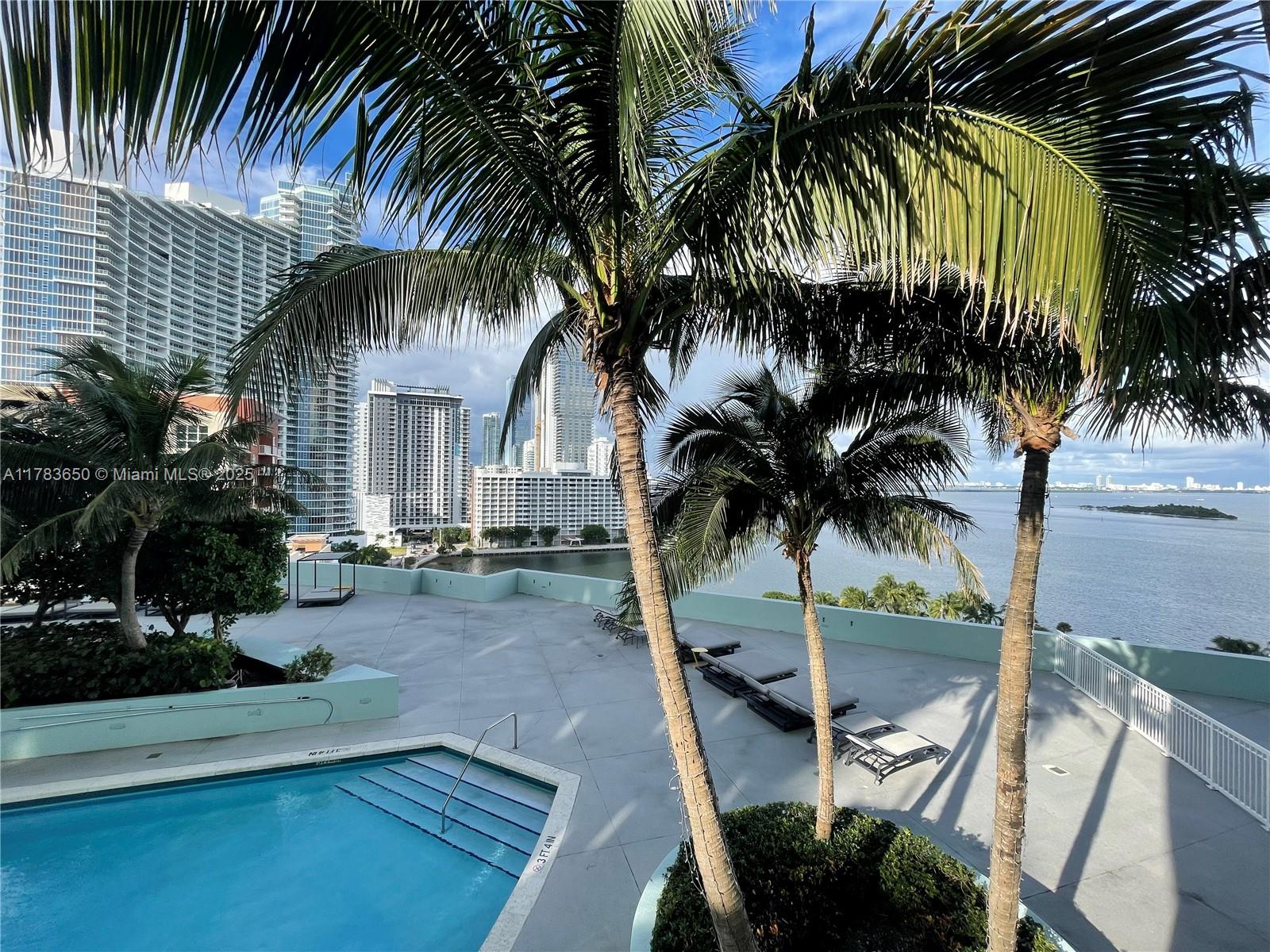 1900 N Bayshore Dr #2404, Miami FL 33132