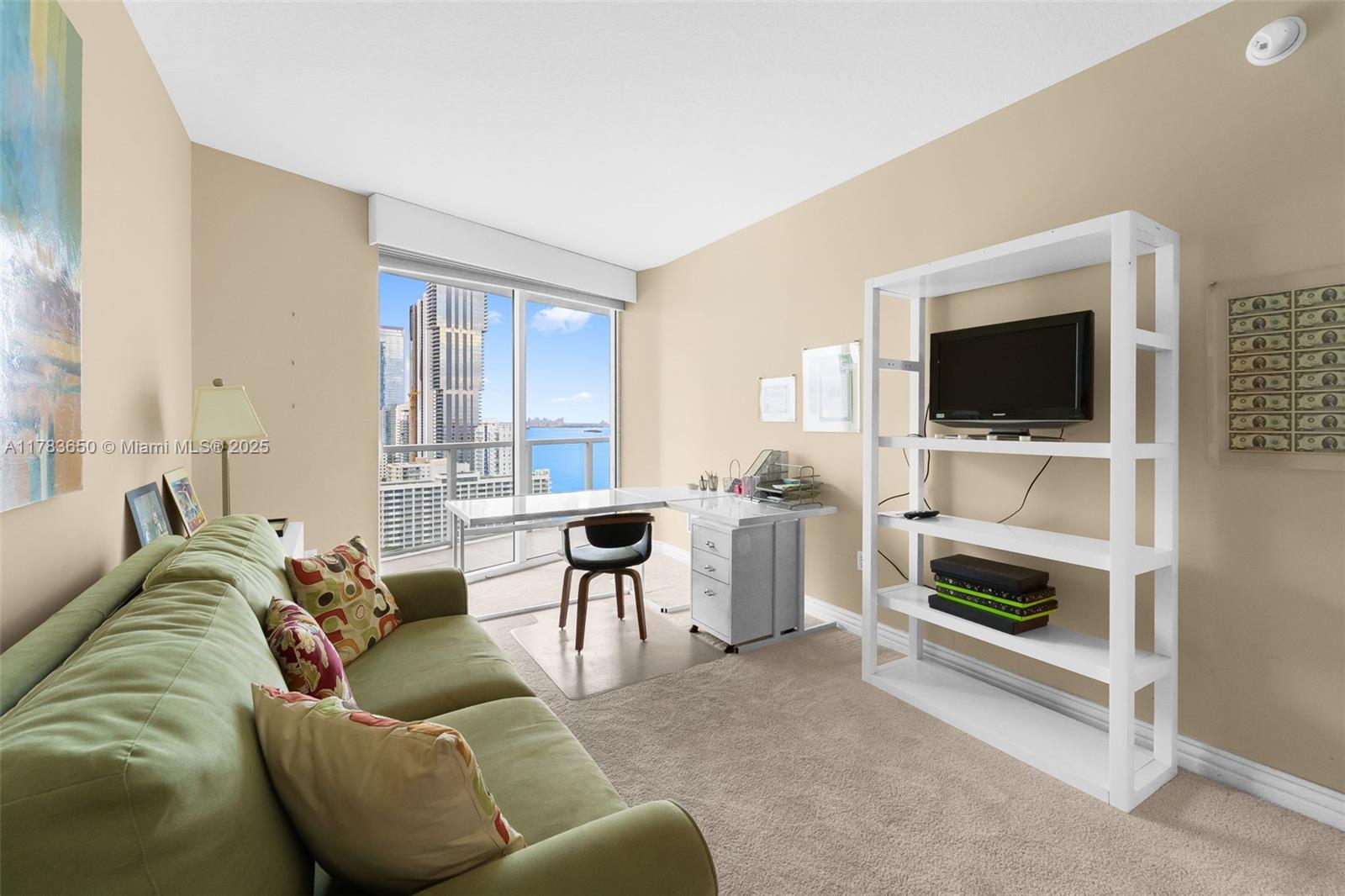 1900 N Bayshore Dr #2404, Miami FL 33132
