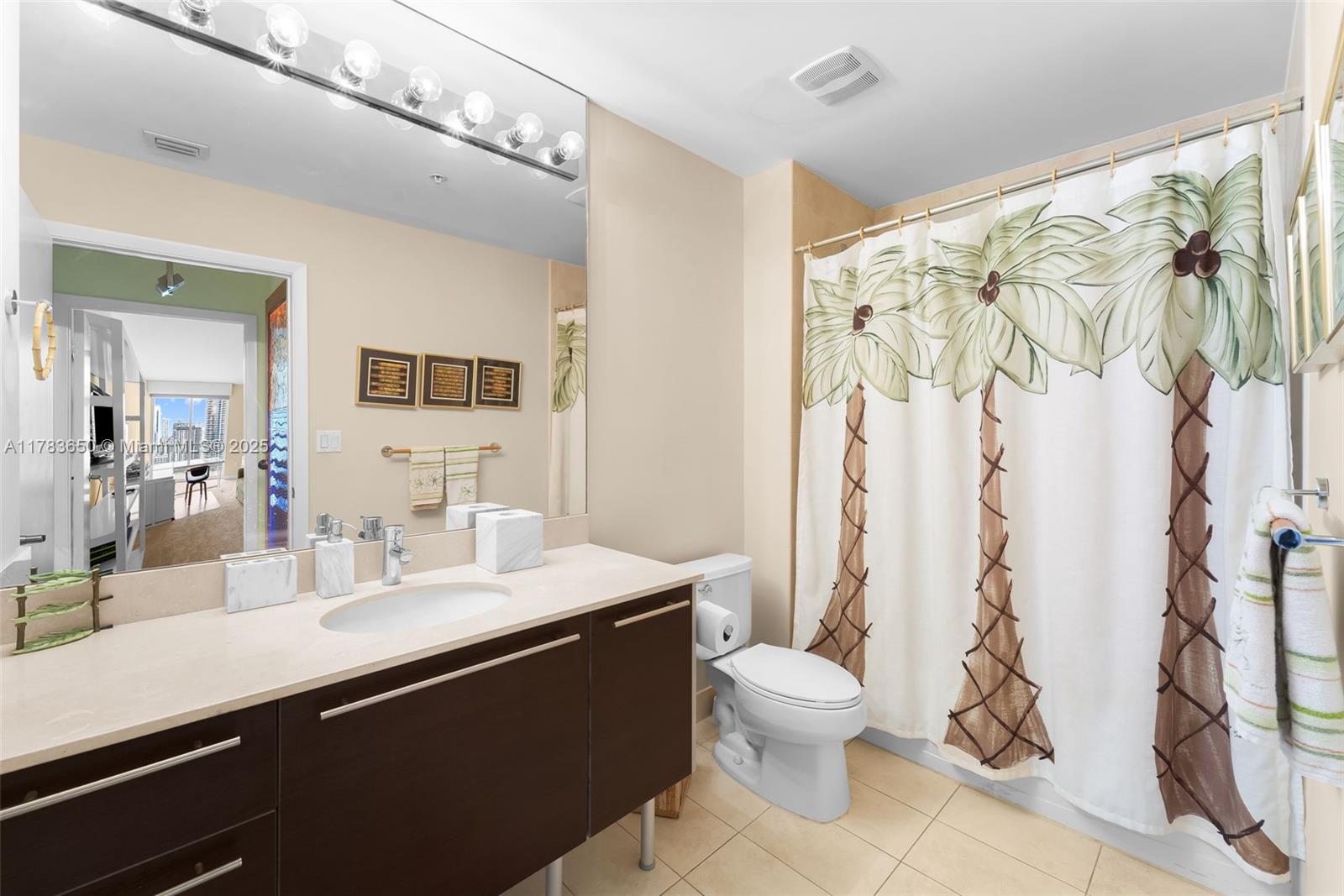 1900 N Bayshore Dr #2404, Miami FL 33132