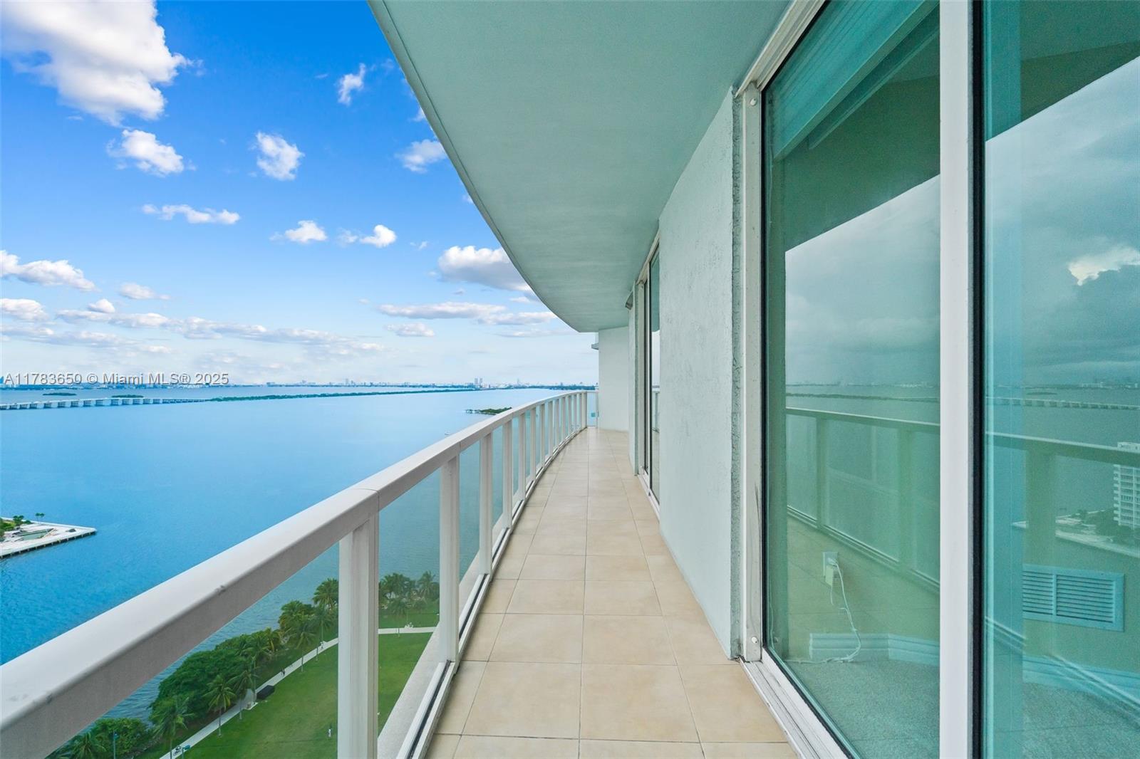 1900 N Bayshore Dr #2404, Miami FL 33132