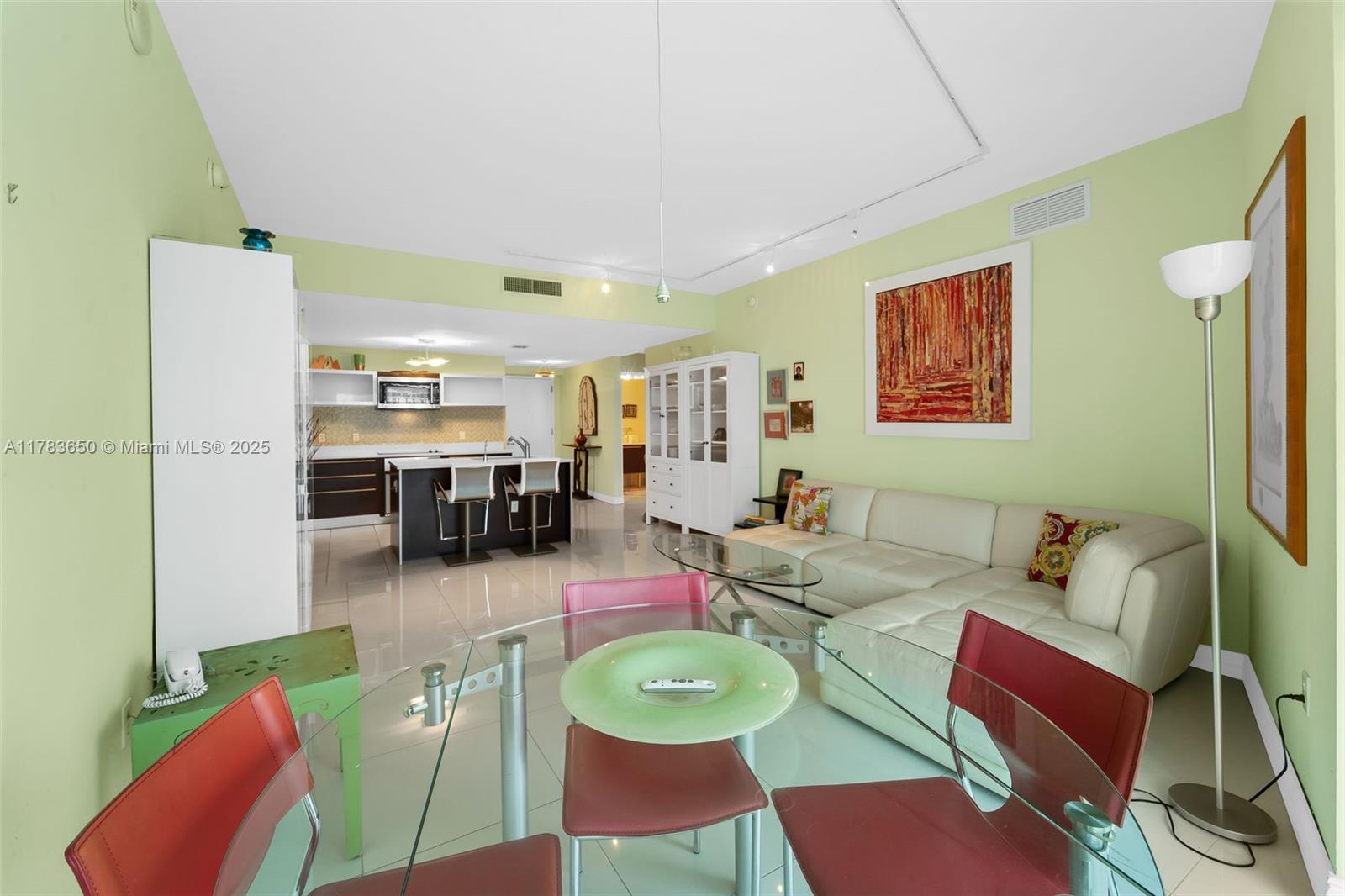 1900 N Bayshore Dr #2404, Miami FL 33132
