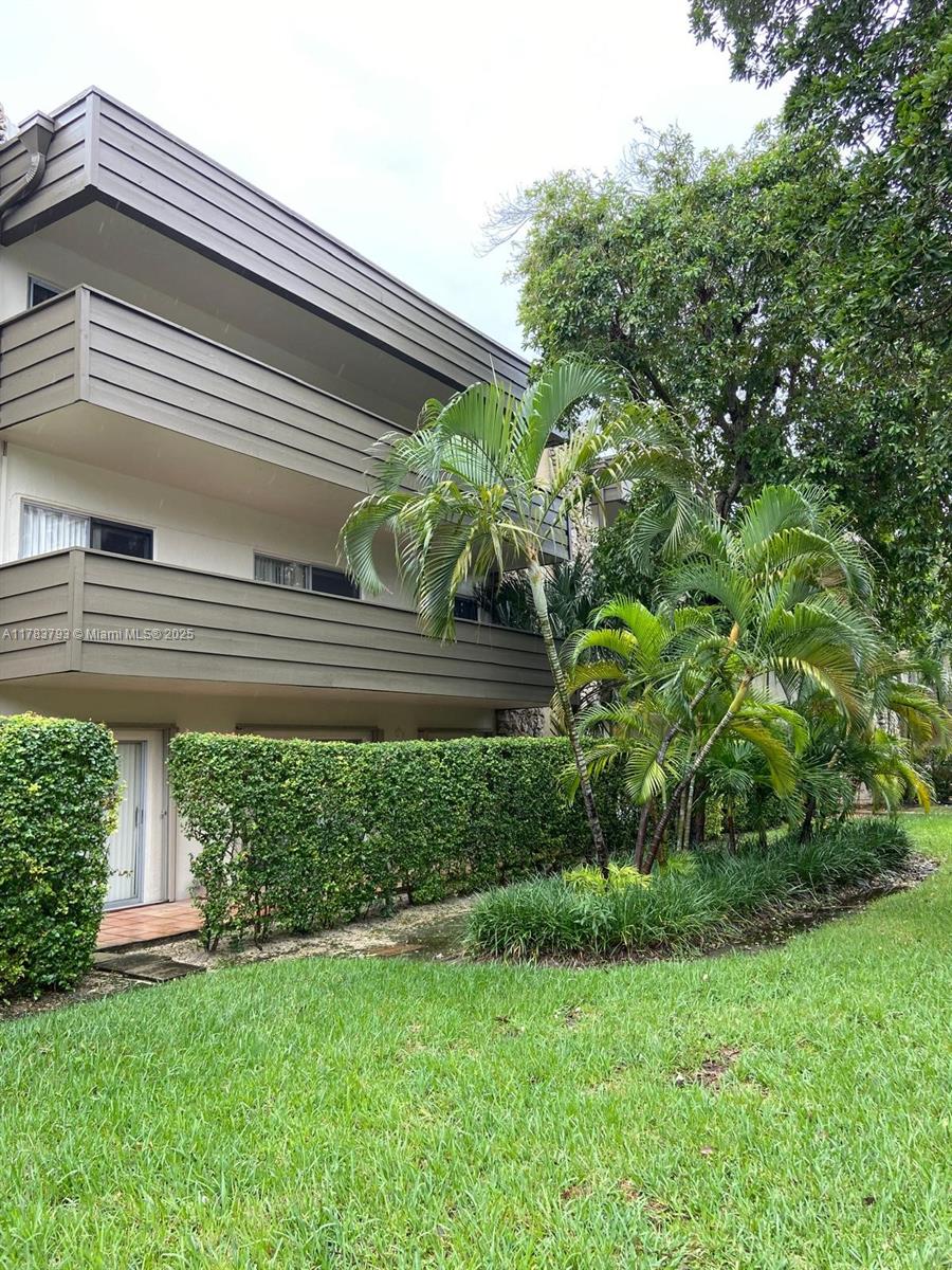 8335 SW 72nd Ave #202D, Miami FL 33143