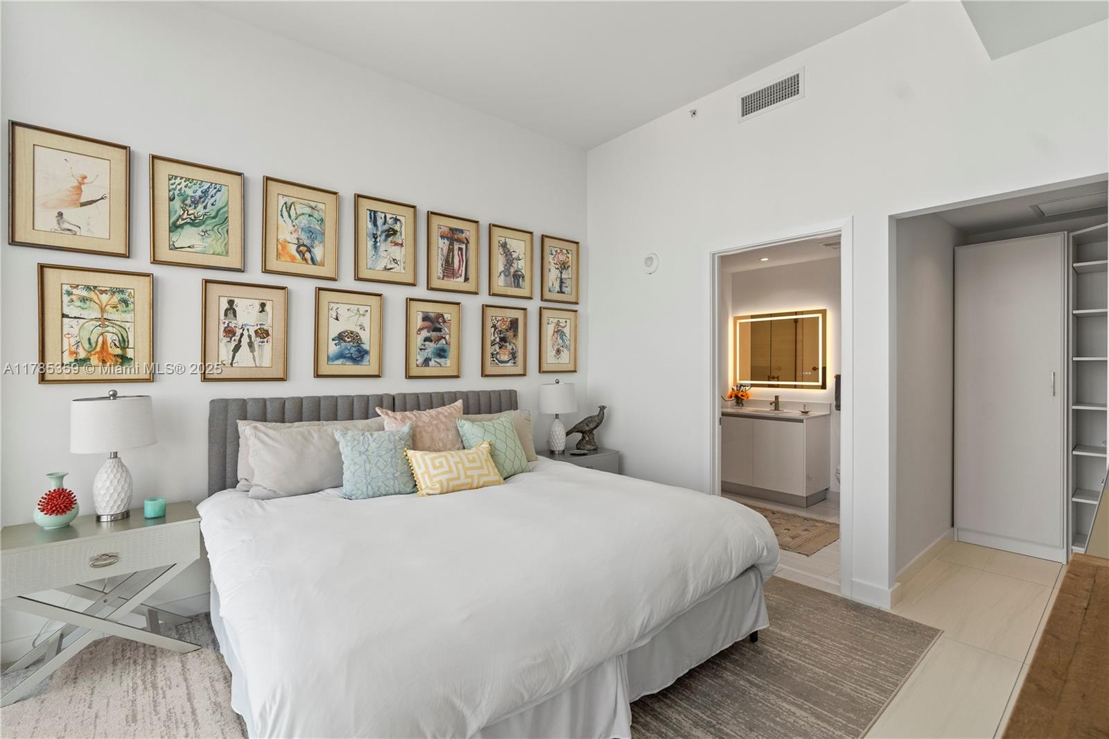 2678 Tigertail Ave #PH4, Miami FL 33133
