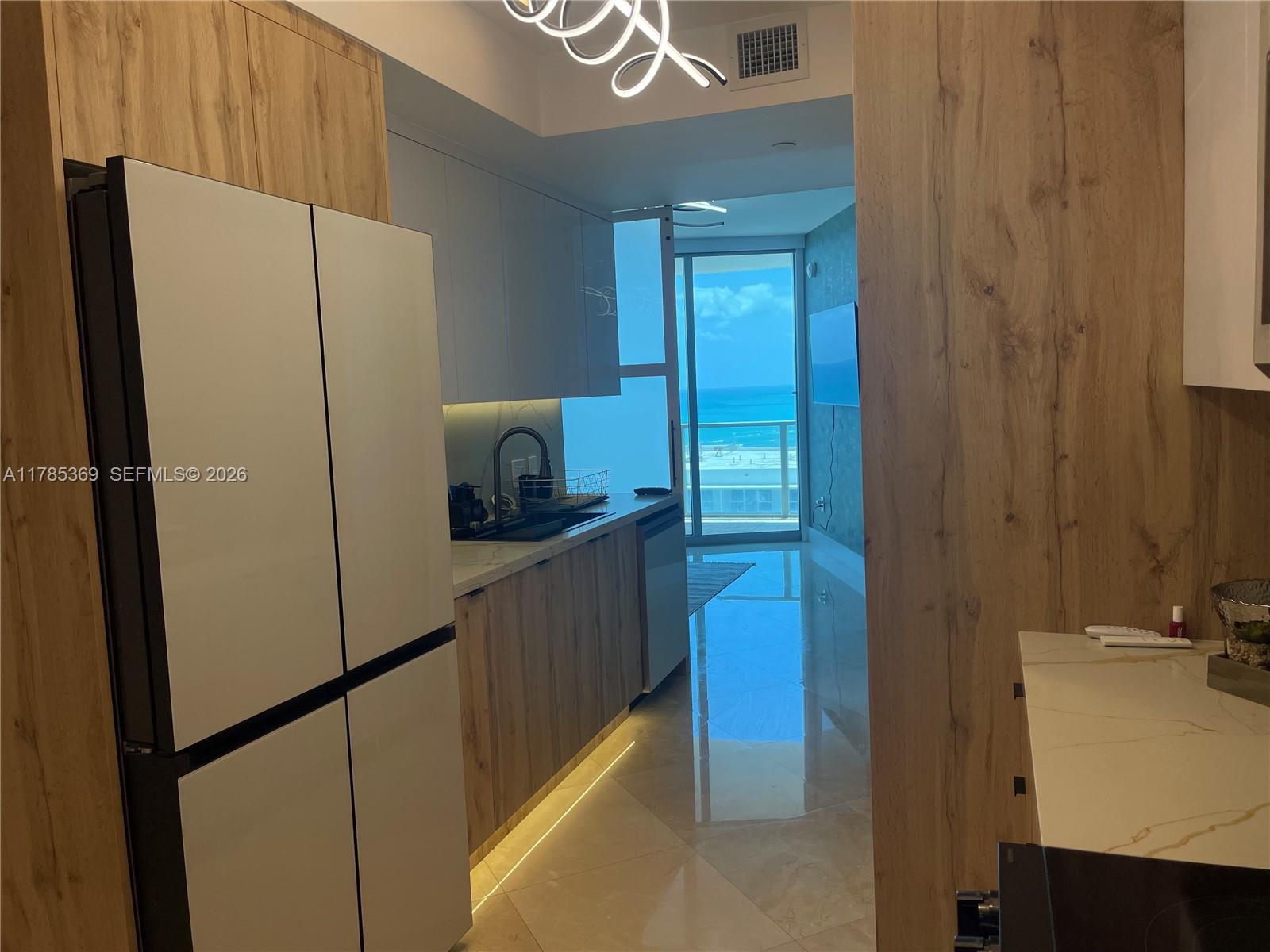 3101 S Ocean Dr #1707, Hollywood FL 33019